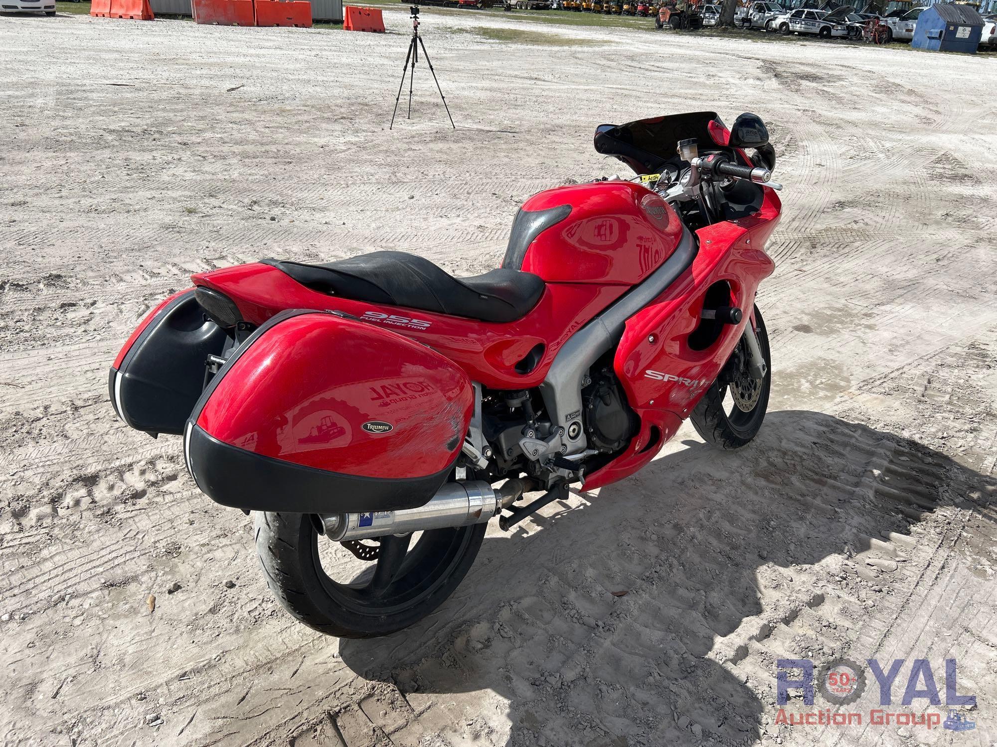 2000 Triumph Sprint ST Motorcycle