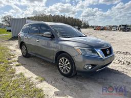 2016 Nissan Pathfinder SV SUV
