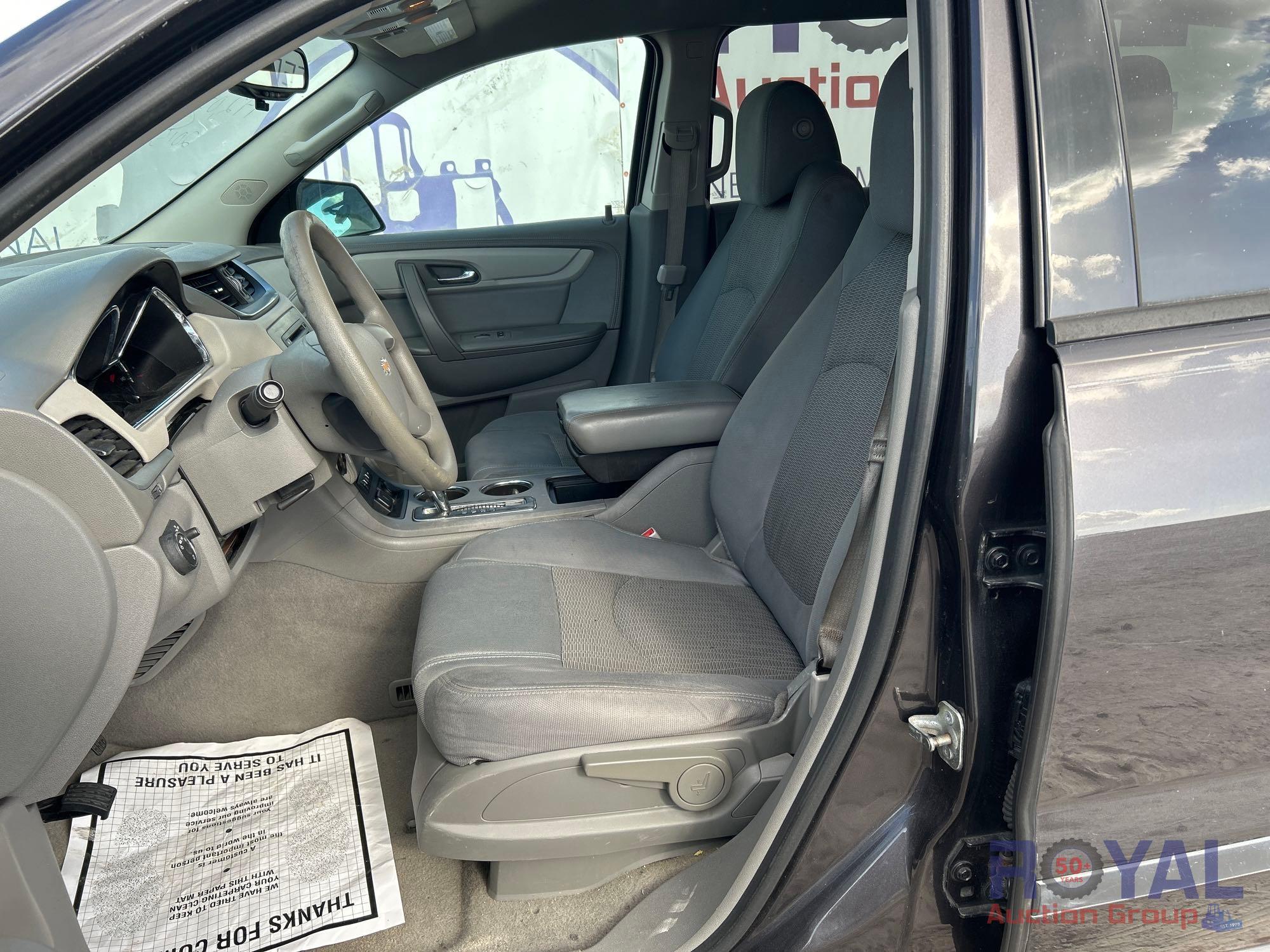 2015 Chevrolet Traverse LS SUV