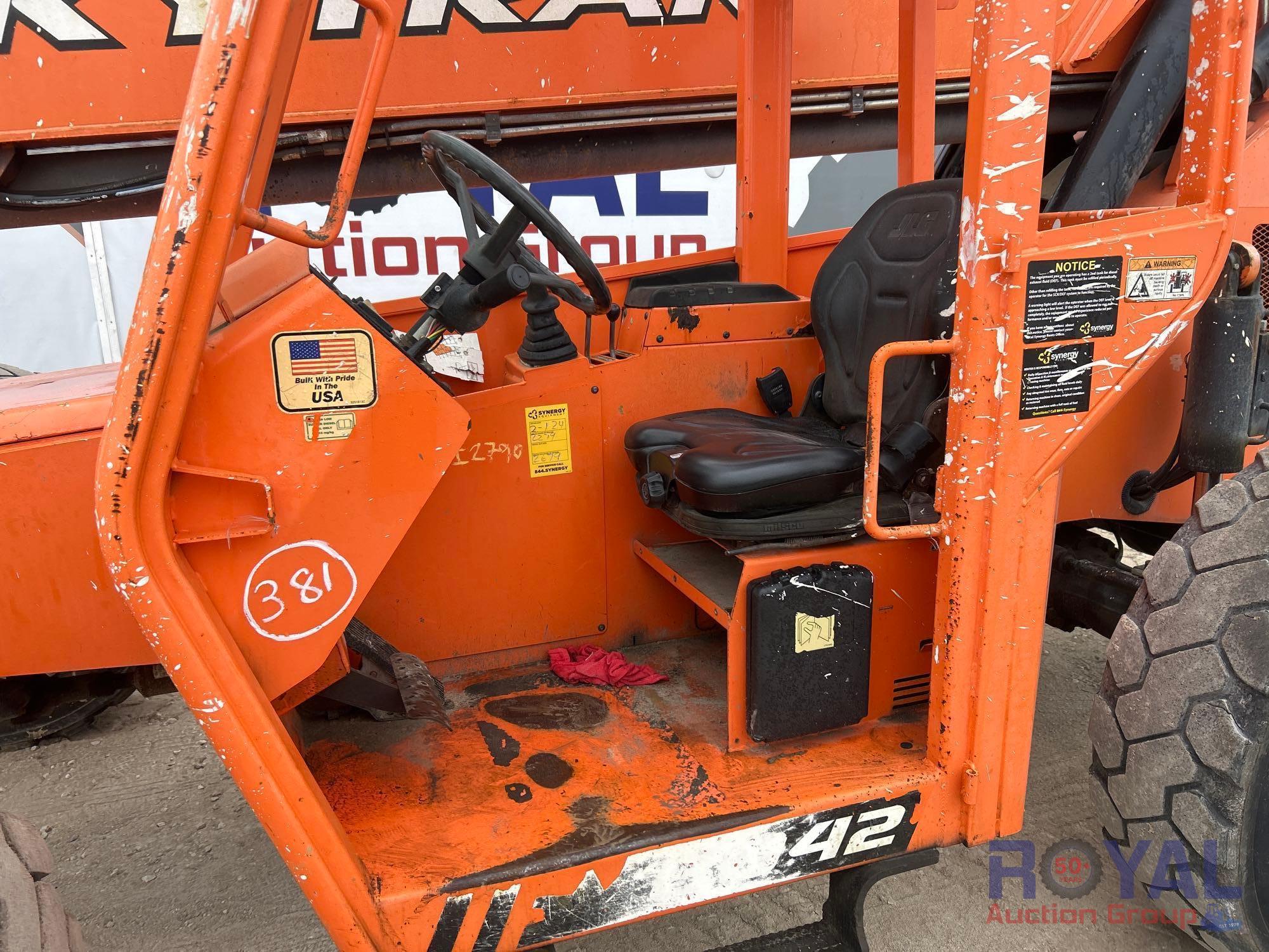 2018 JLG SkyTrak 8042 8,000LB 4x4 Rough Terrain Telehandler
