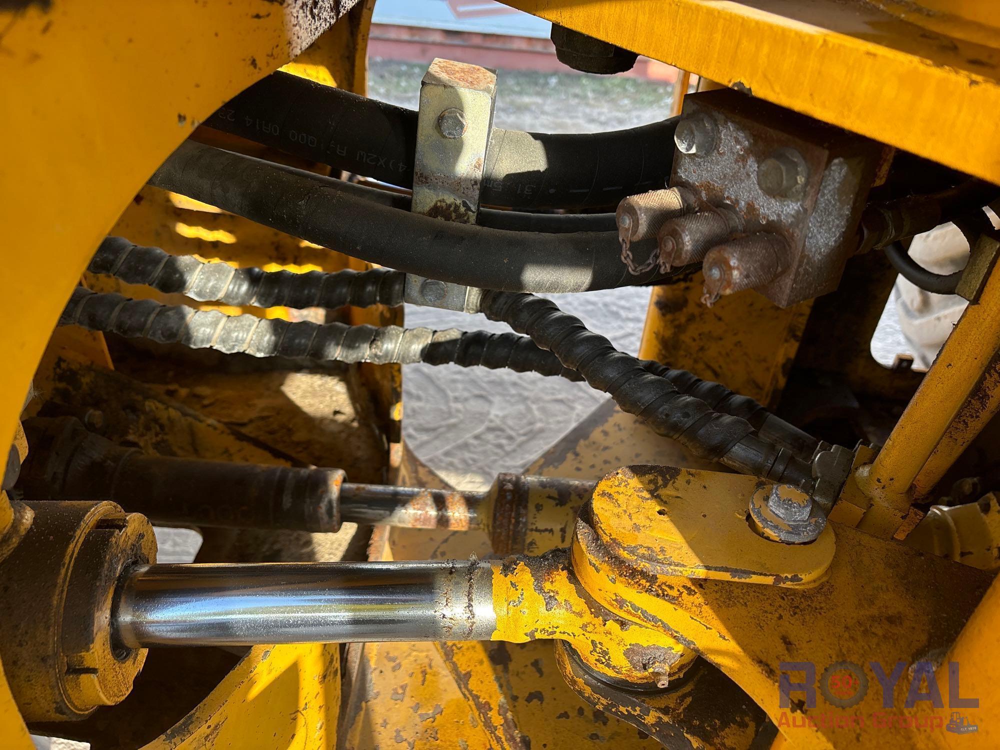 2000 Samsung SL120-2 Articulating Wheel Loader