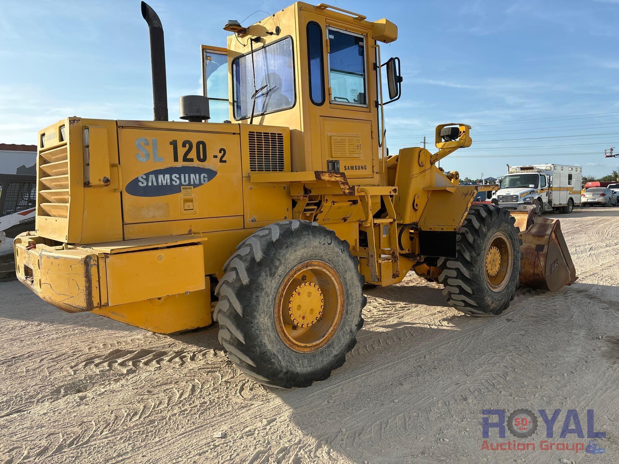 2000 Samsung SL120-2 Articulating Wheel Loader