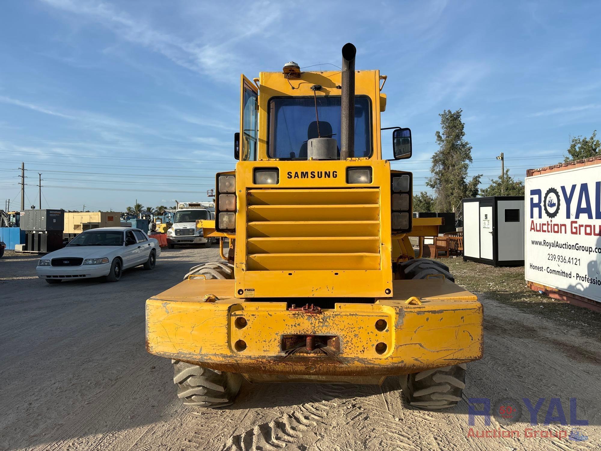 2000 Samsung SL120-2 Articulating Wheel Loader