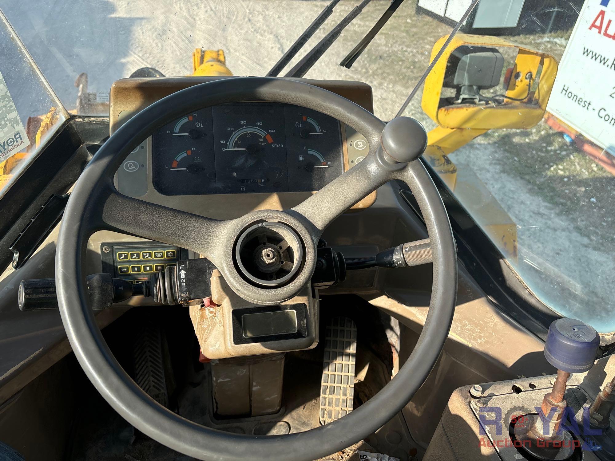 2000 Samsung SL120-2 Articulating Wheel Loader