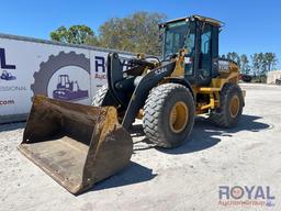 2015 John Deere 524K Articulated Wheel Loader