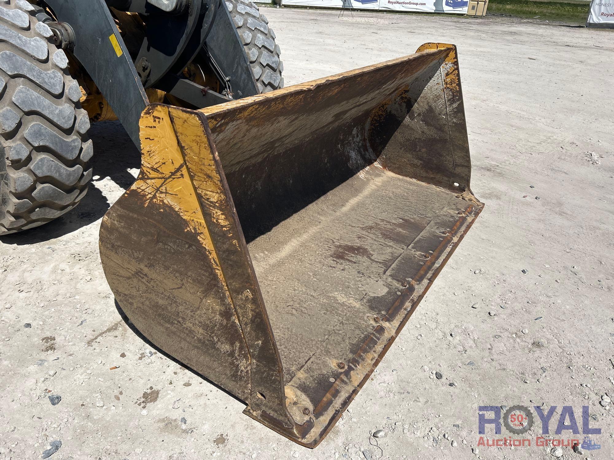 2015 John Deere 524K Articulated Wheel Loader