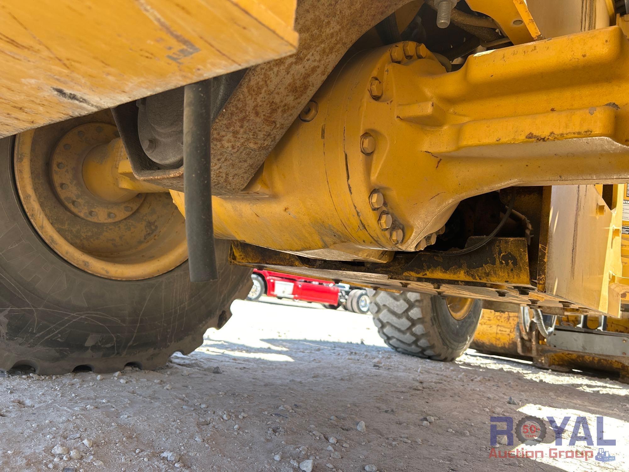 2015 John Deere 524K Articulated Wheel Loader
