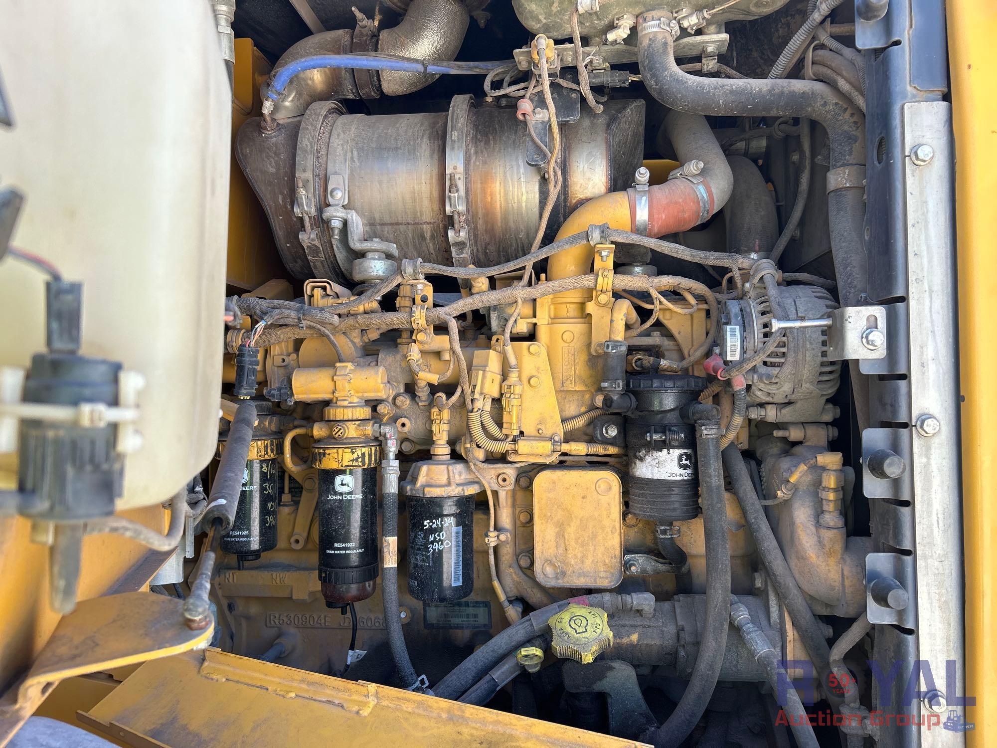 2015 John Deere 524K Articulated Wheel Loader