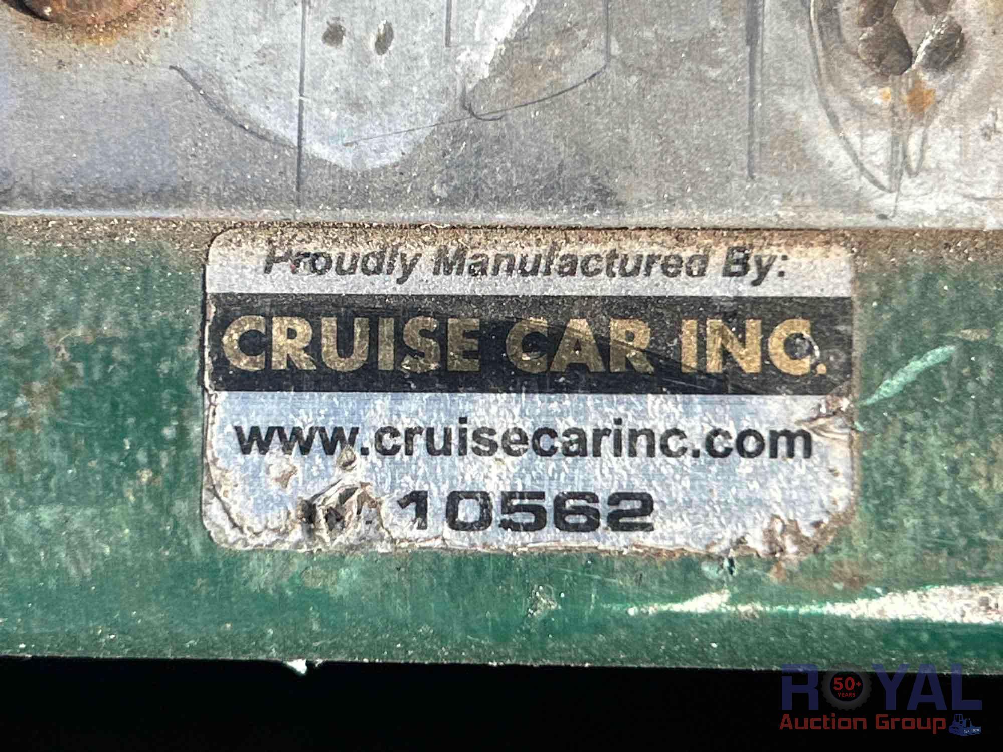 2016 Cruise Car Utility Vector Cart