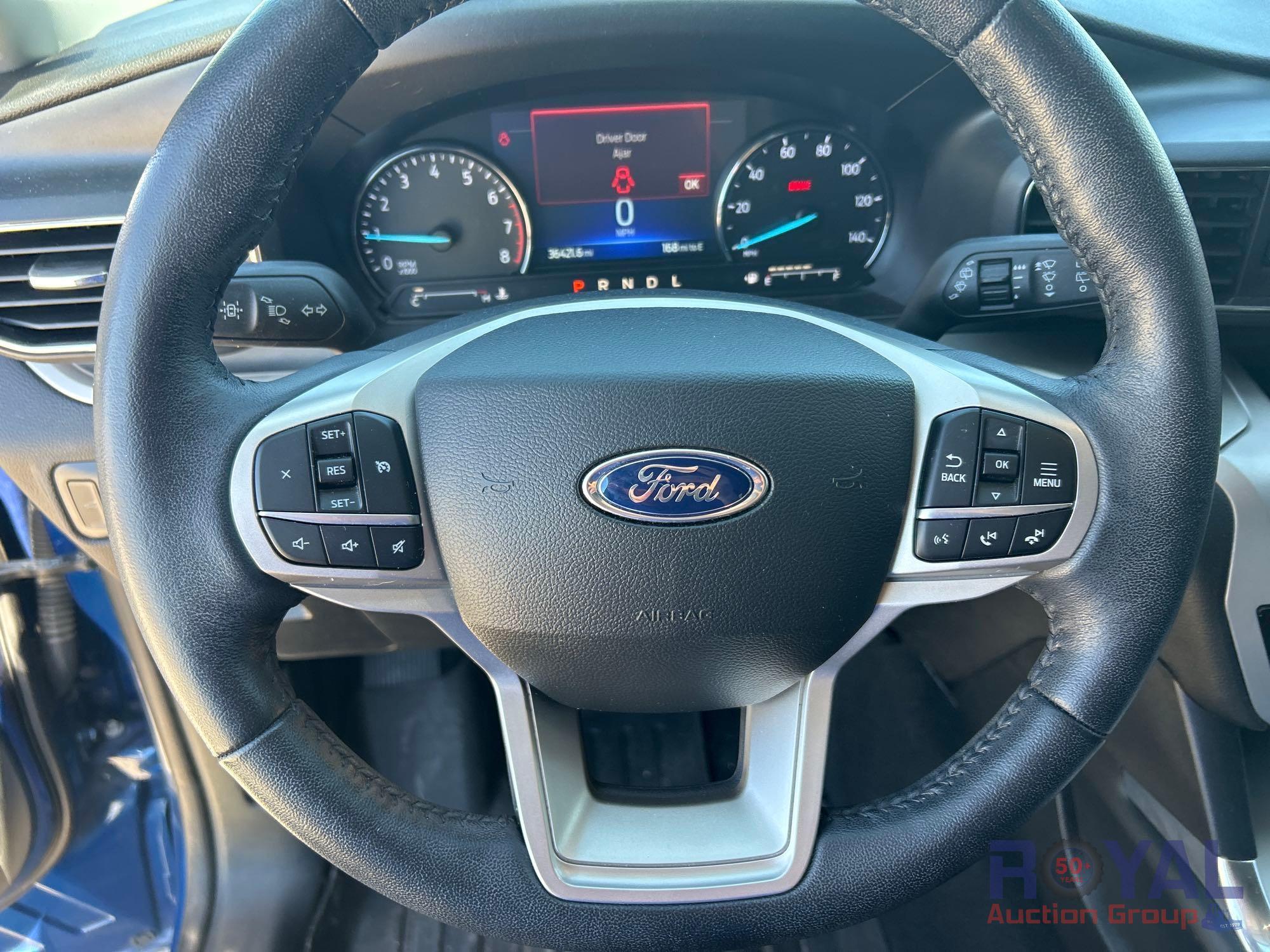 2023 Ford Explorer XLT SUV