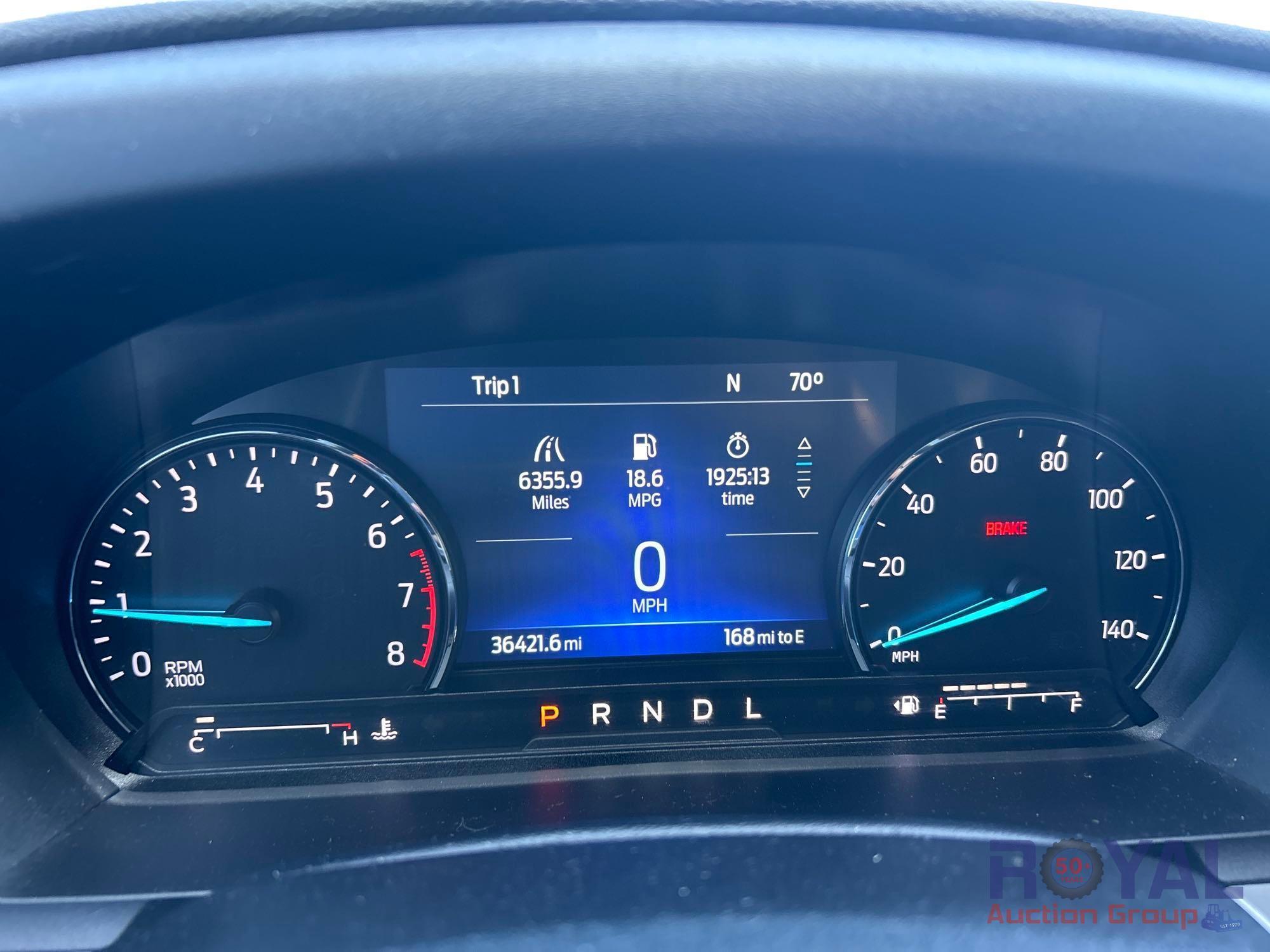 2023 Ford Explorer XLT SUV
