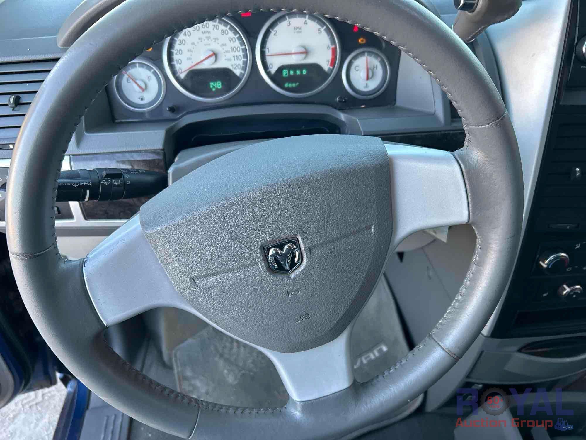 2010 Dodge Grand Caravan SXT Van