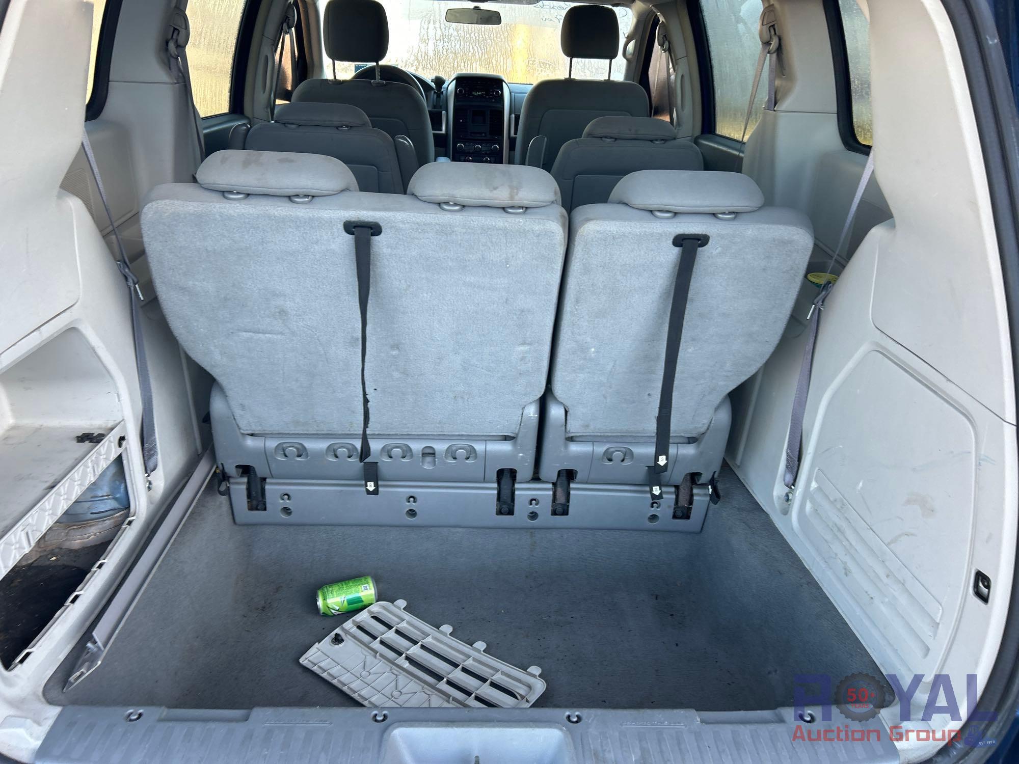 2010 Dodge Grand Caravan SXT Van