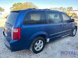 2010 Dodge Grand Caravan SXT Van
