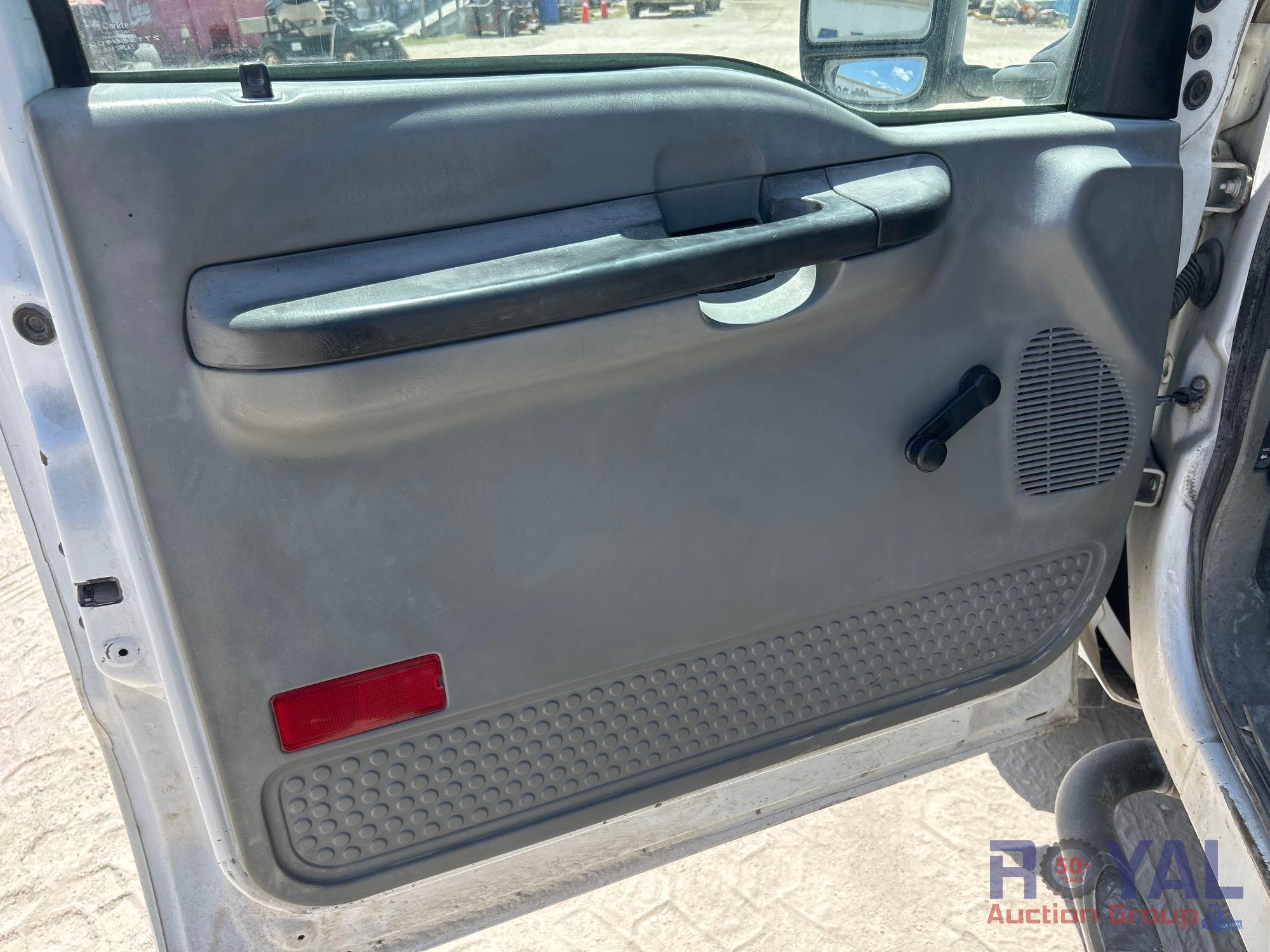 2006 Ford F-250 4x4 Ext. Cab Reading Service Truck