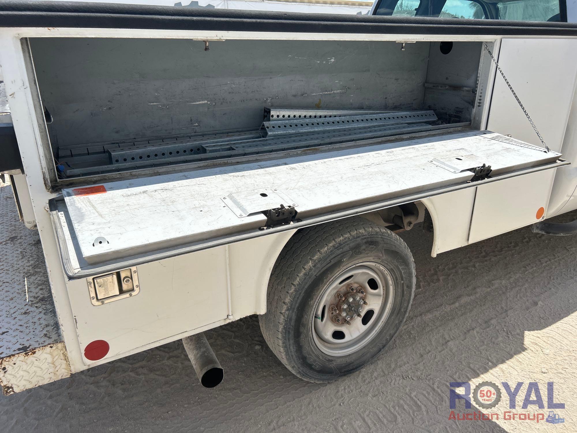2006 Ford F-250 4x4 Ext. Cab Reading Service Truck