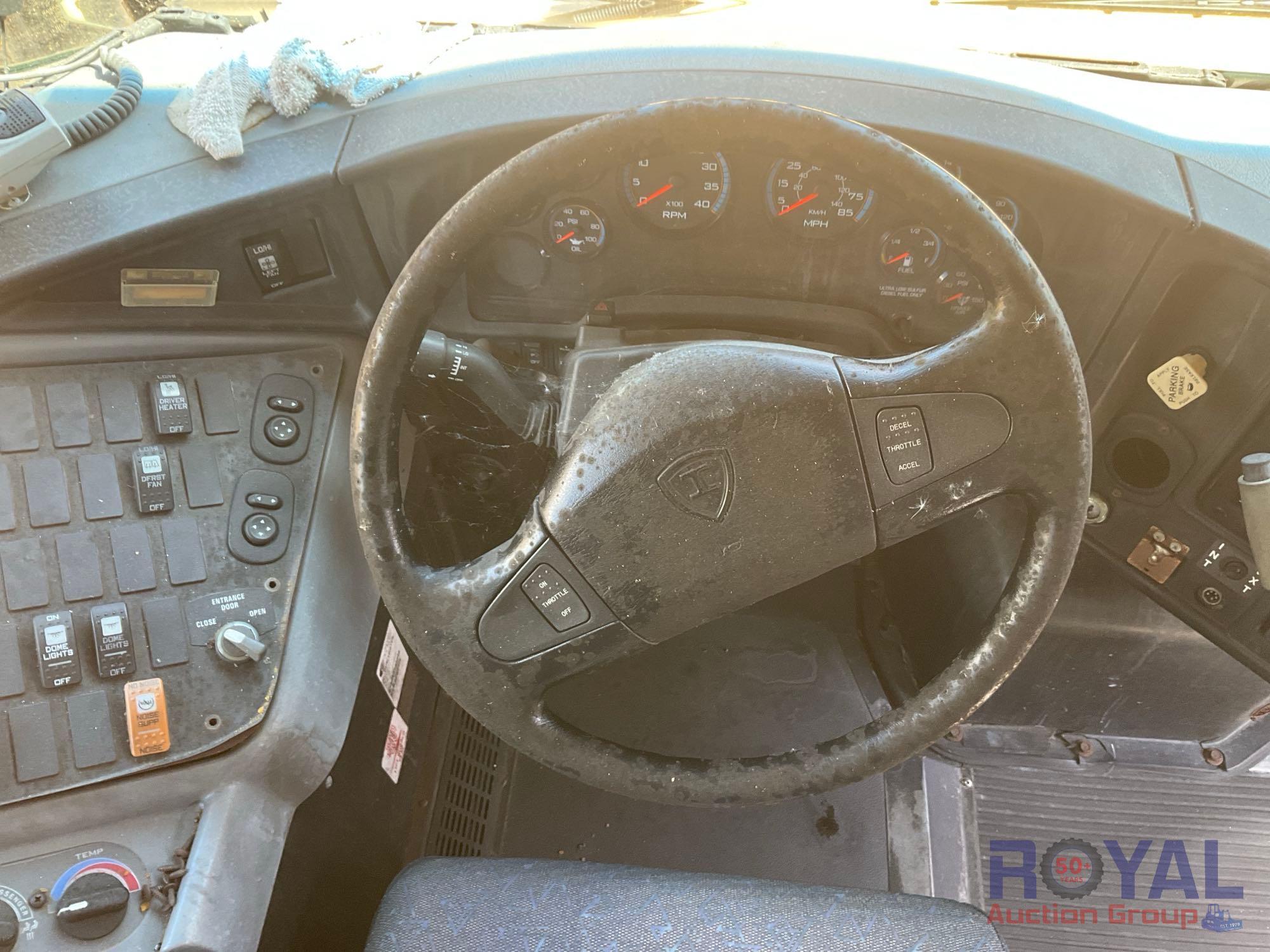 2010 IC Corporation PB105 Bus