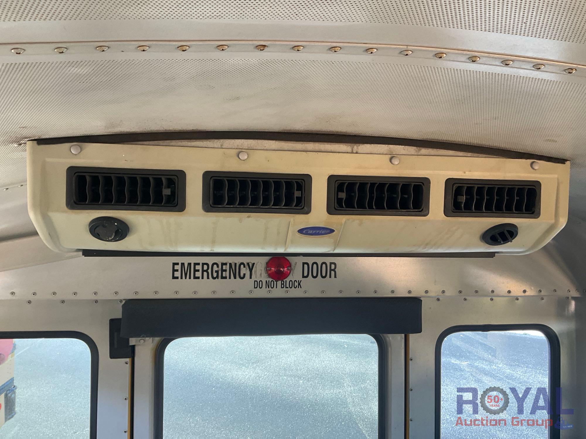 2010 IC Corporation PB105 Bus