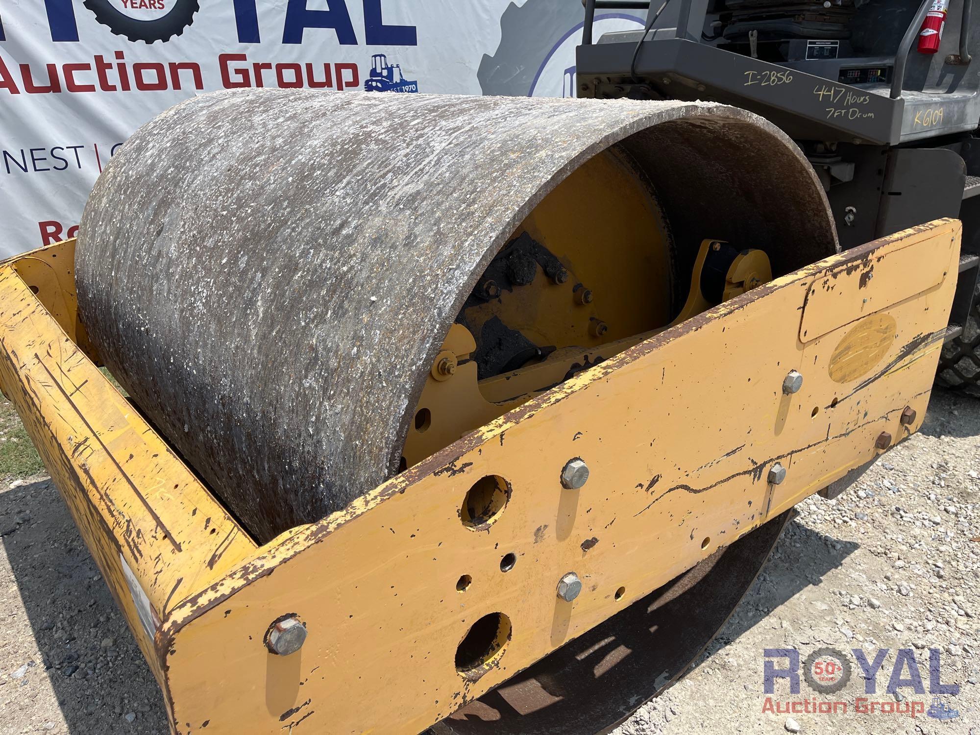 2011 Volvo SD-100D Single Drum Vibratory Dirt Compactor