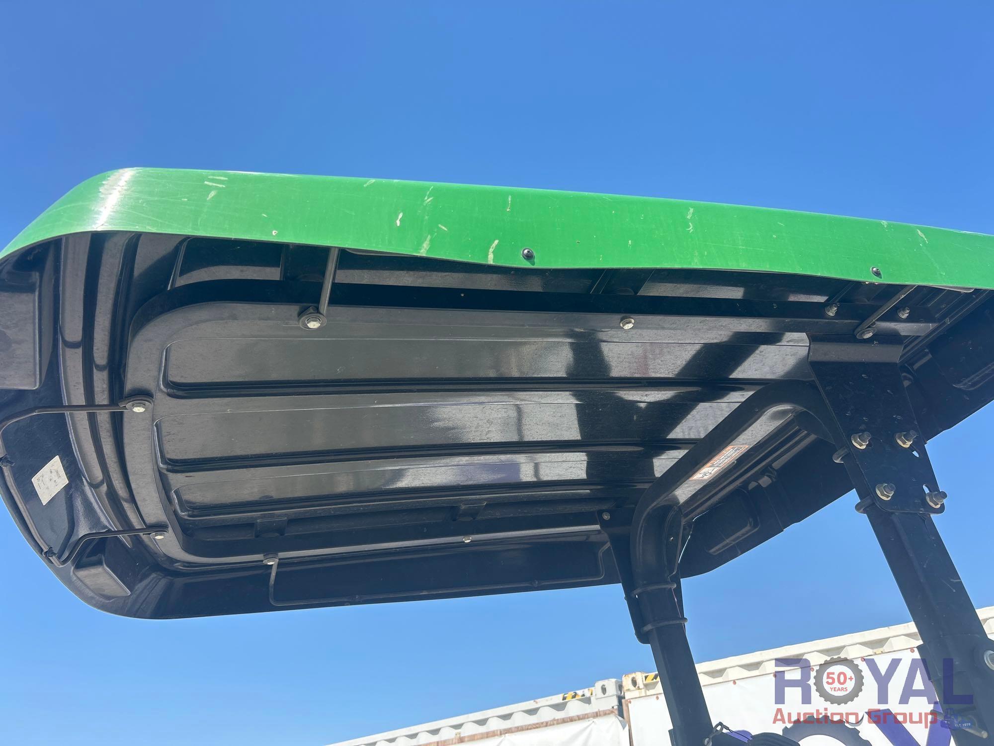 2015 John Deere 4052R Utility Tractor