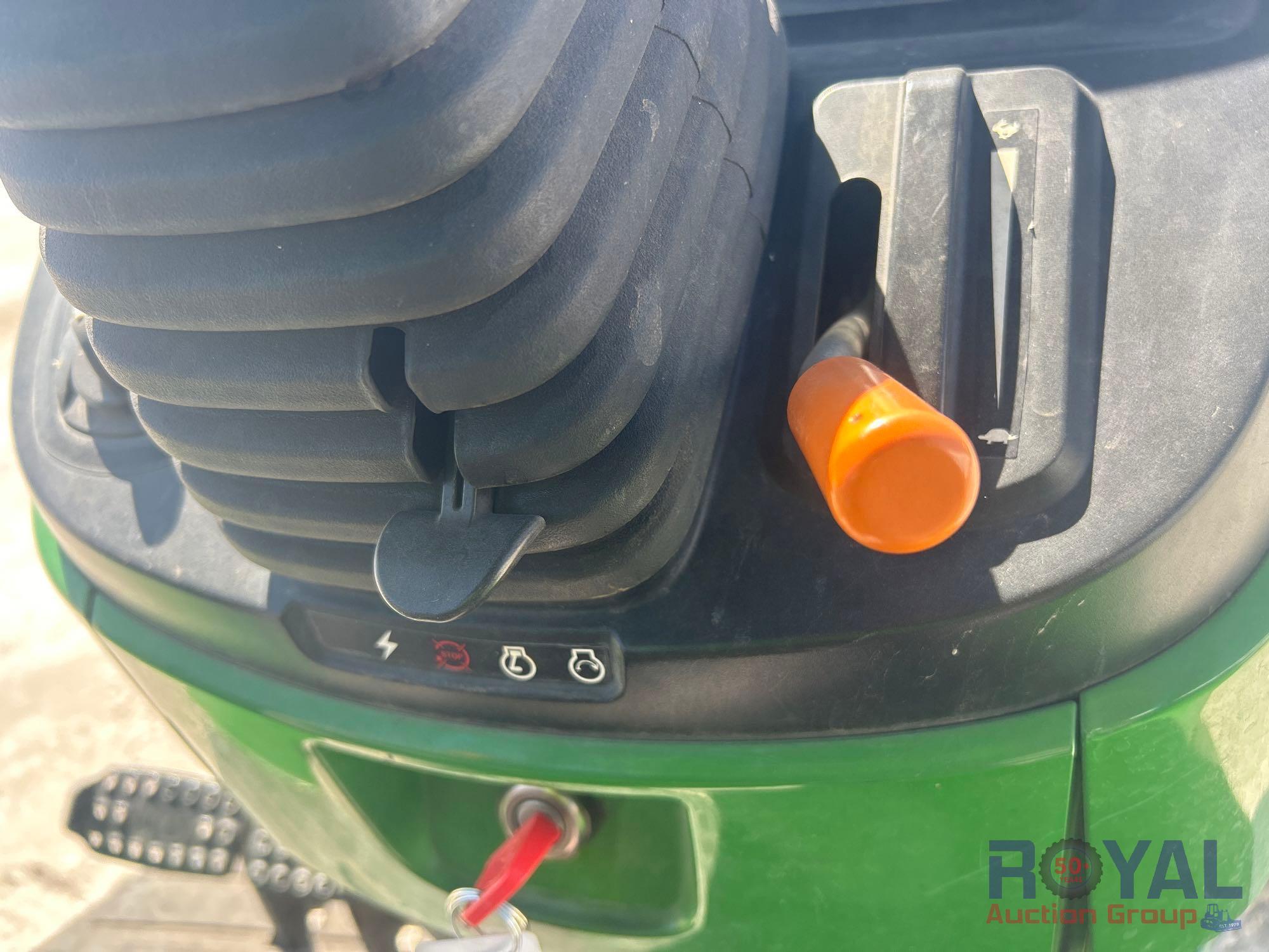 2015 John Deere 4052R Utility Tractor