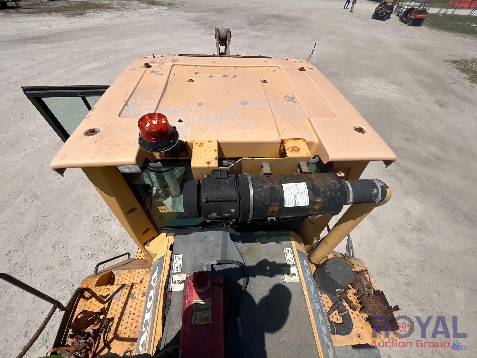 2014 Volvo L180G Articulated Wheel Loader