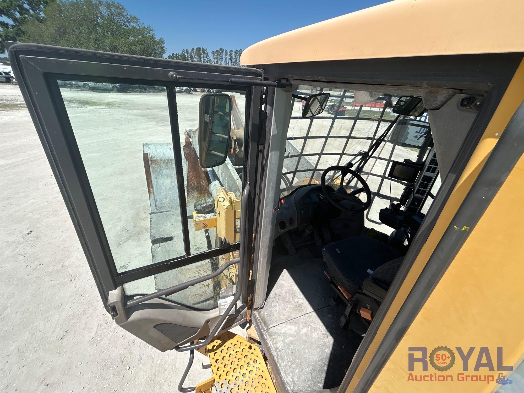 2014 Volvo L180G Articulated Wheel Loader