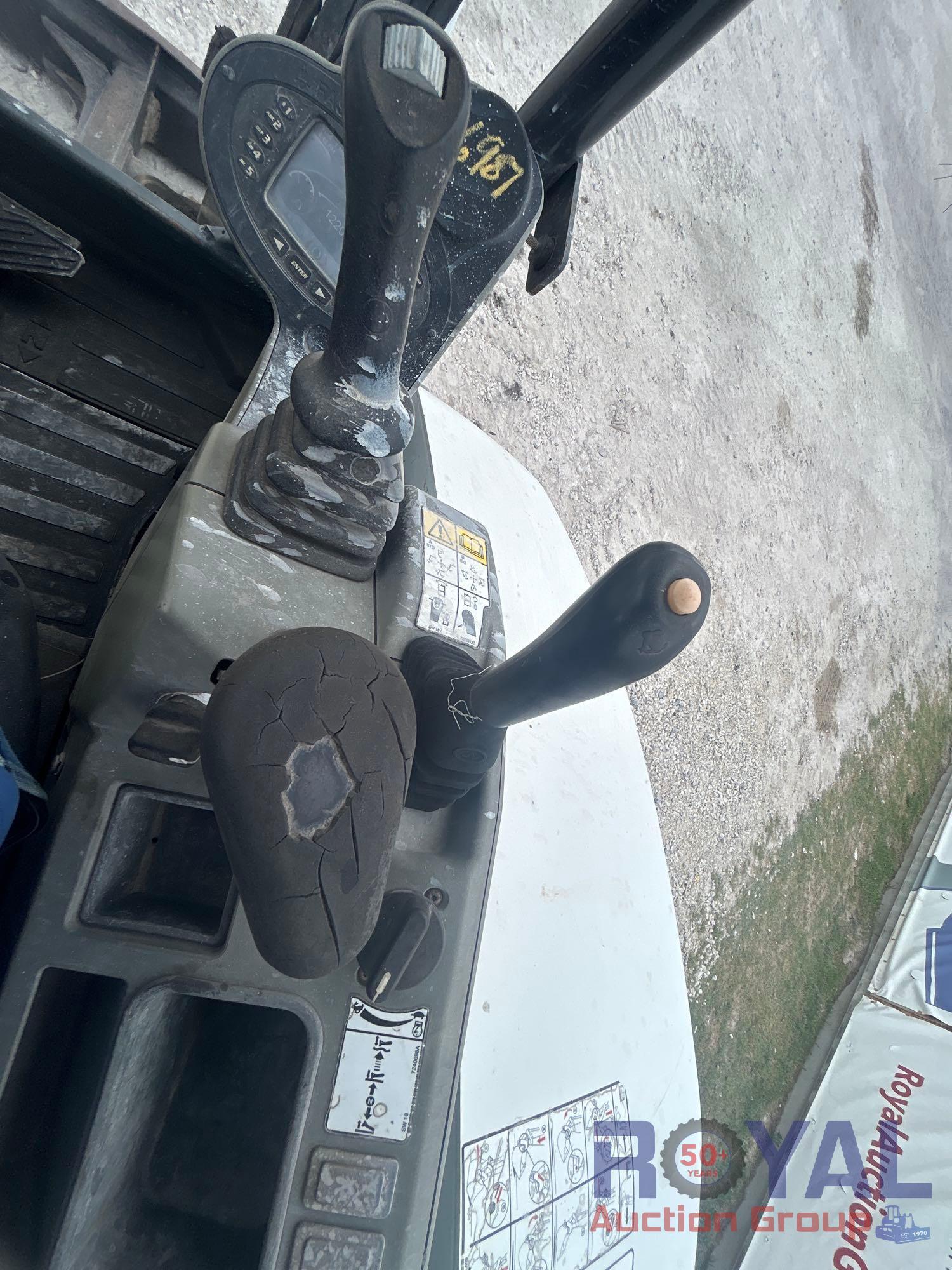 2019 Bobcat E32i Mini Excavator
