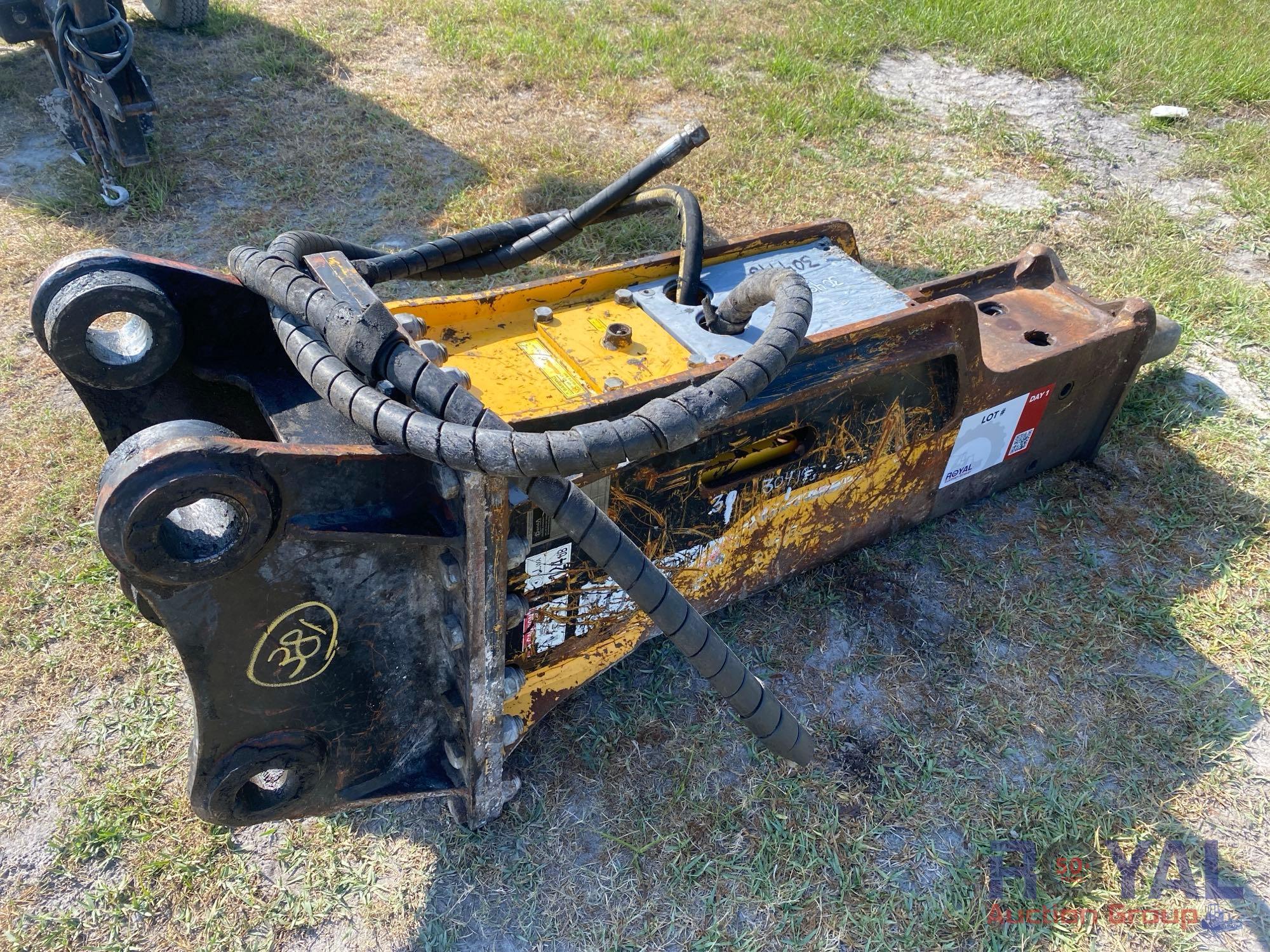 2018 D and A 130V Hydraulic Breaker Excavator Attachment