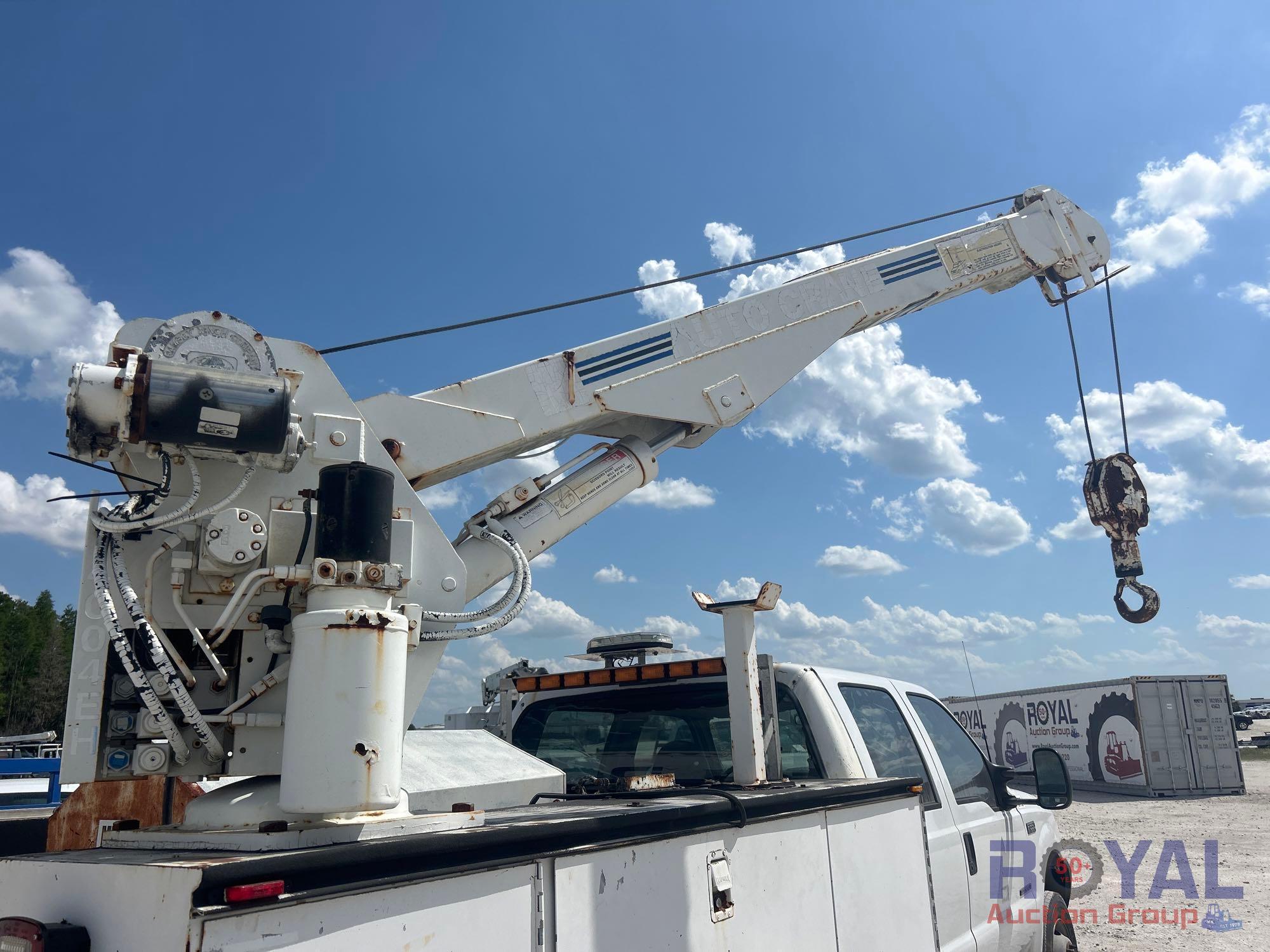 2001 Ford F-550 Crew Cab Auto Crane 4004EH 4,000LB Mechanics Crane Service Truck