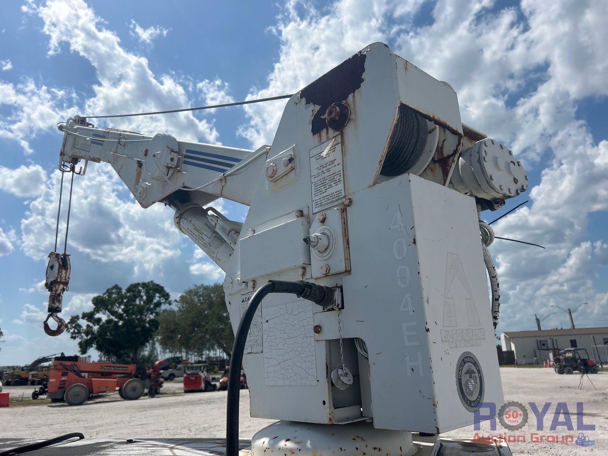 2001 Ford F-550 Crew Cab Auto Crane 4004EH 4,000LB Mechanics Crane Service Truck