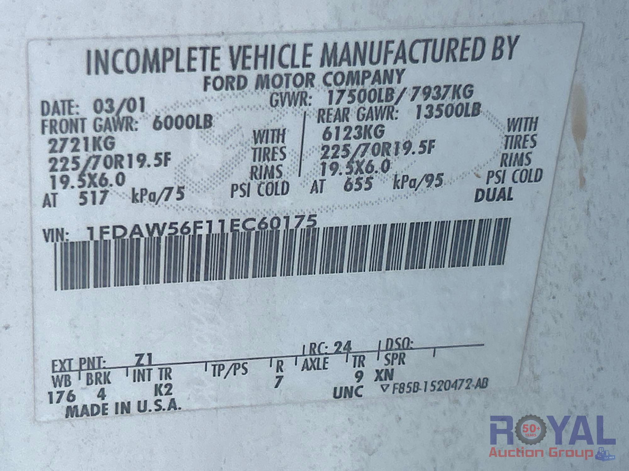 2001 Ford F-550 Crew Cab Auto Crane 4004EH 4,000LB Mechanics Crane Service Truck