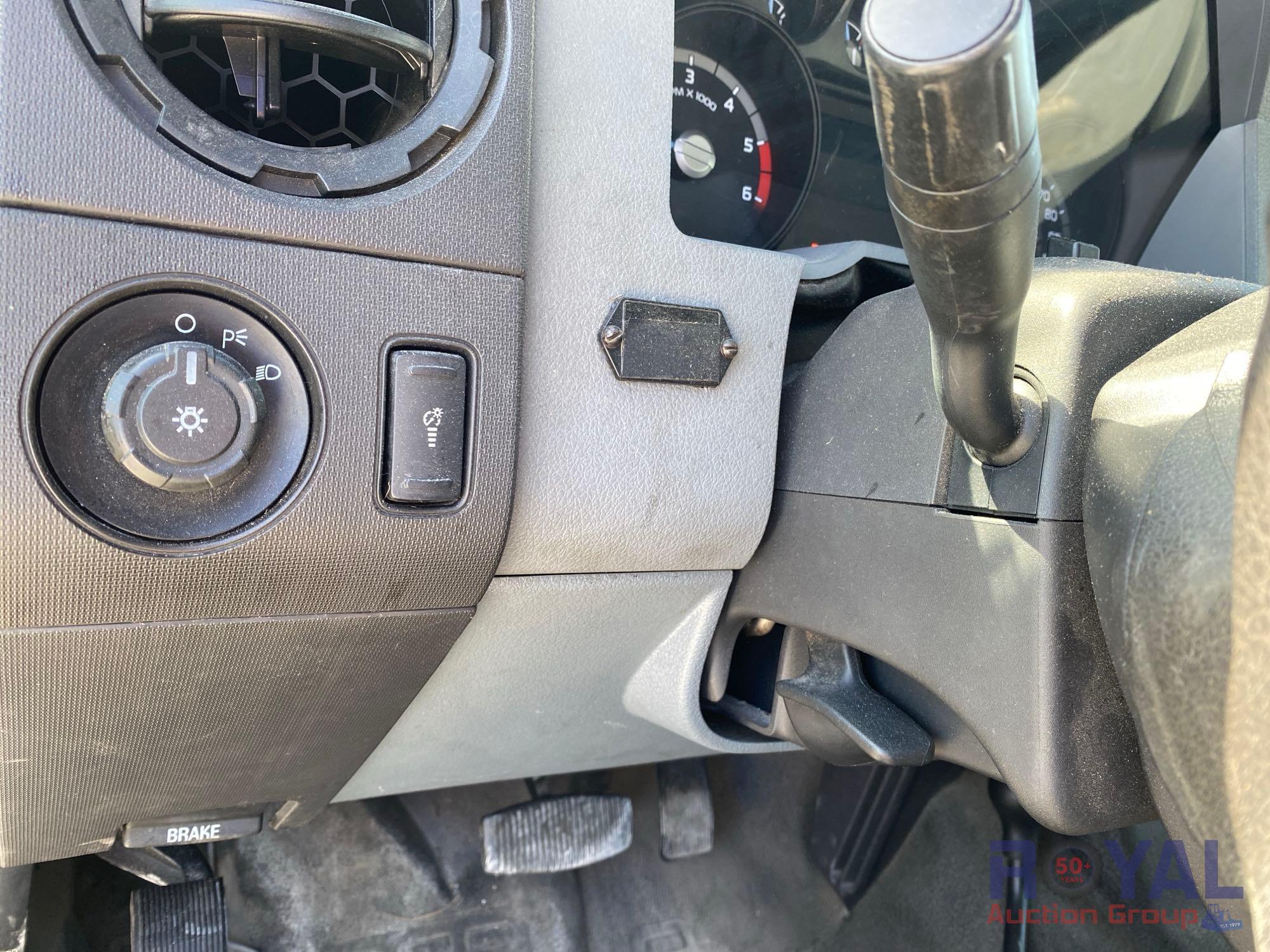 2015 Ford F-550 4x4 Ext. Cab Knapheide Service Truck