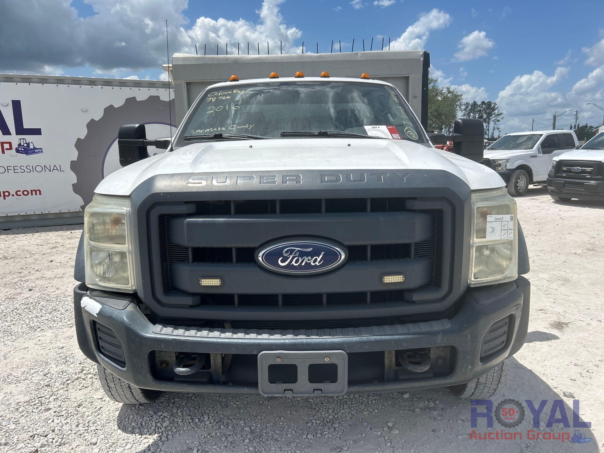2016 Ford F-550 4x4 Dump Truck