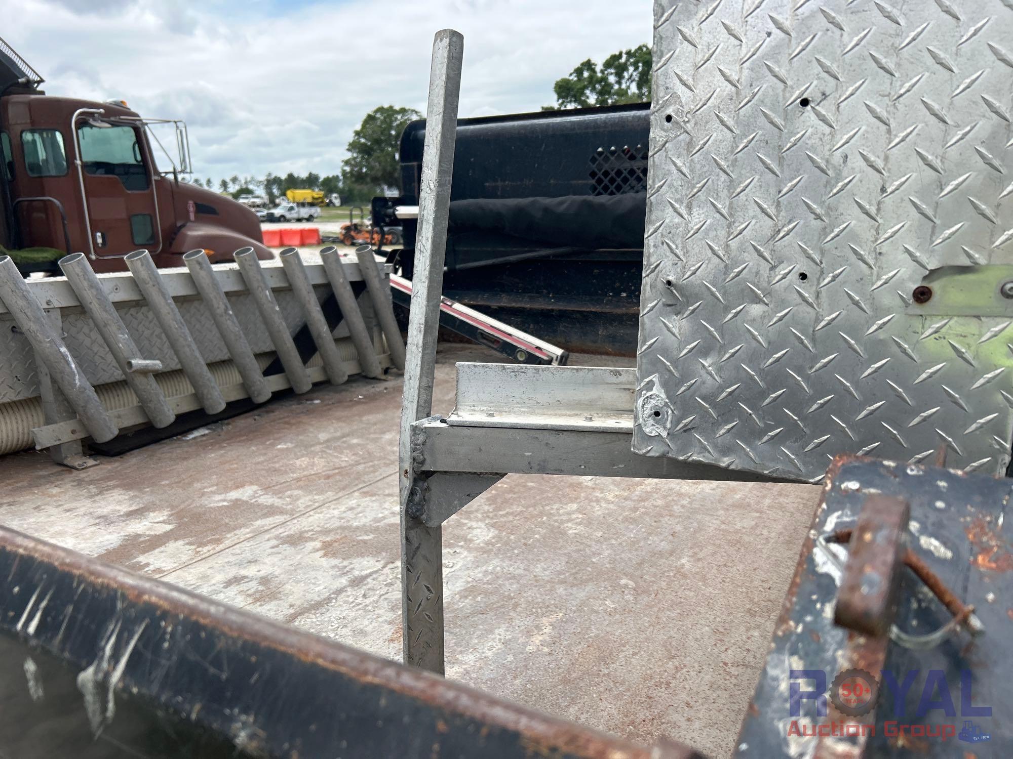 2012 GMC Sierra 3500HD Crew Cab Dump Truck