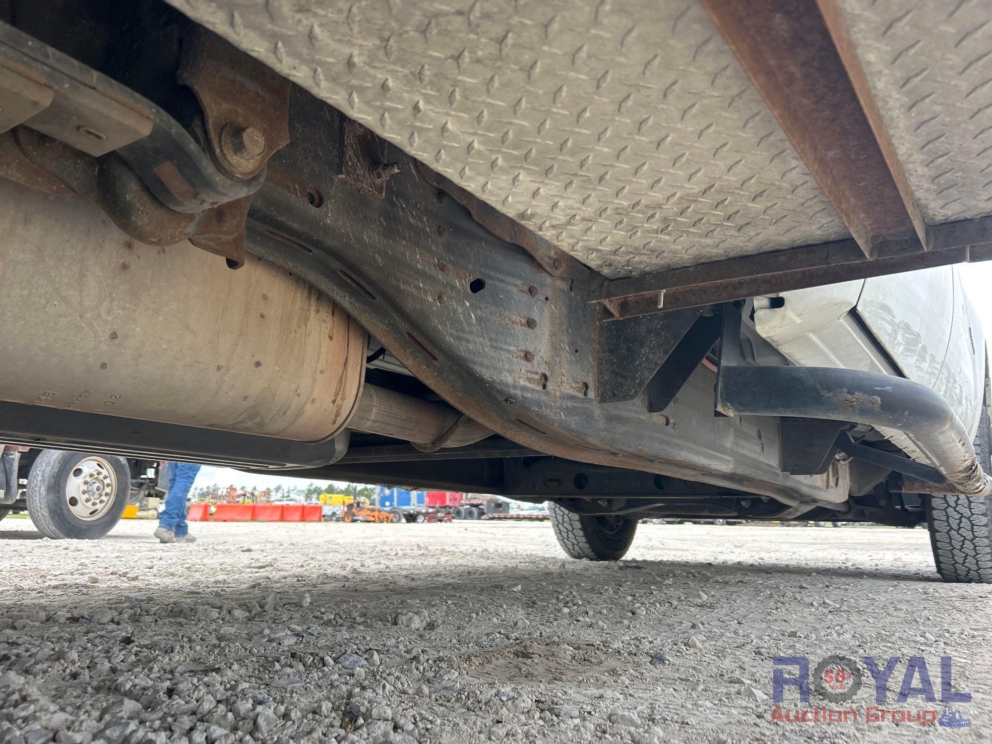 2012 GMC Sierra 3500HD Crew Cab Dump Truck