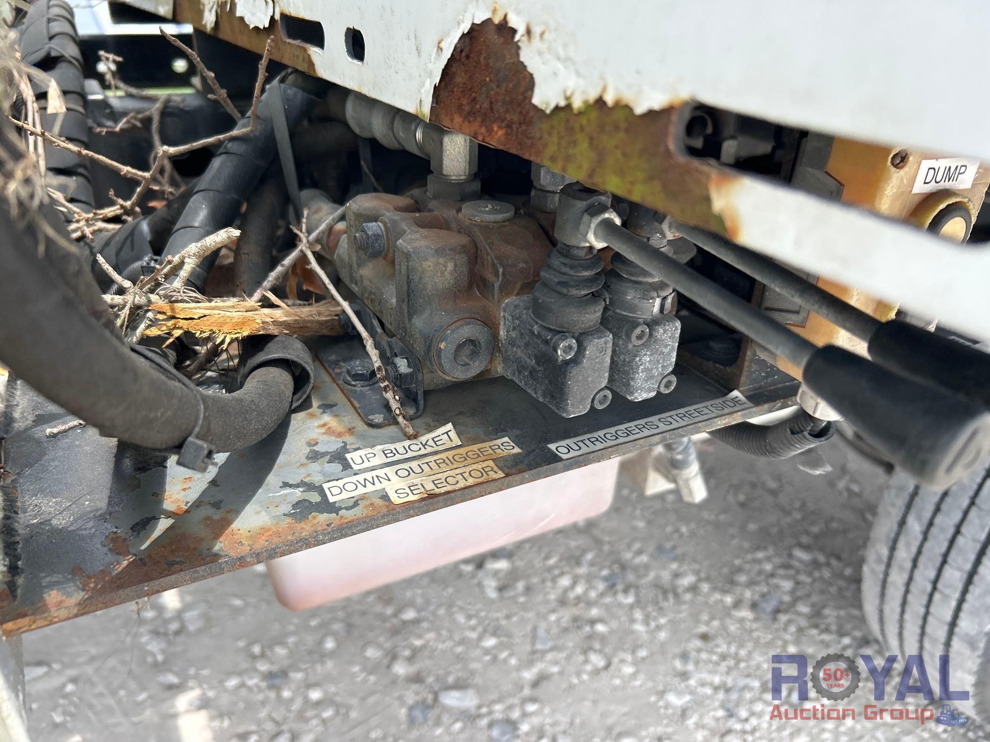 2015 Ford F-550 4x4 Forestry Bucket Truck