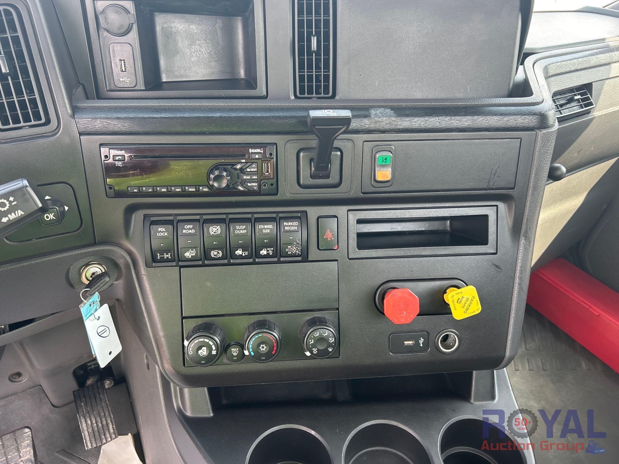 2020 International LT625 T/A Day Cab Truck Tractor