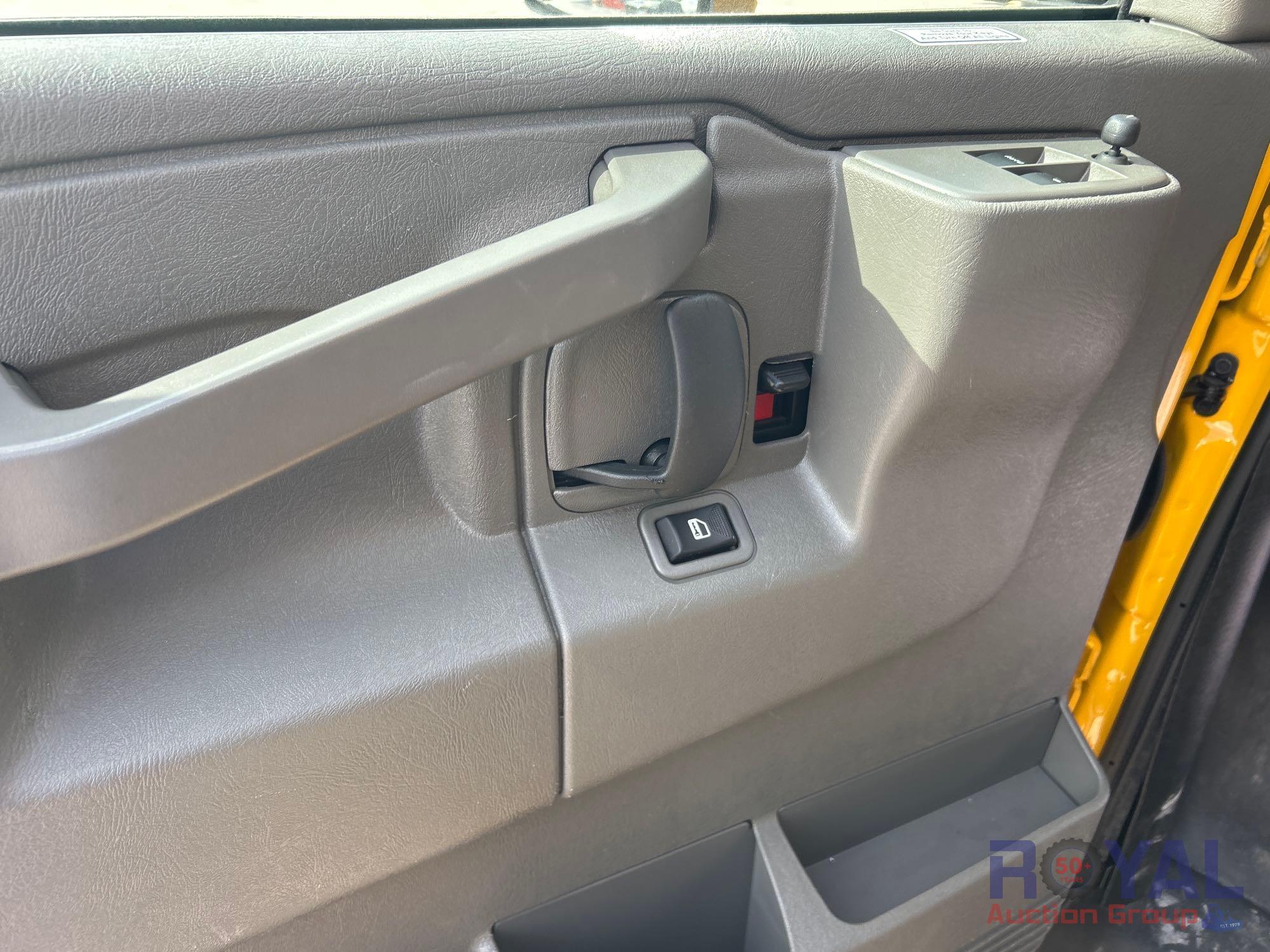 2023 GMC Savana 16ft Box Truck