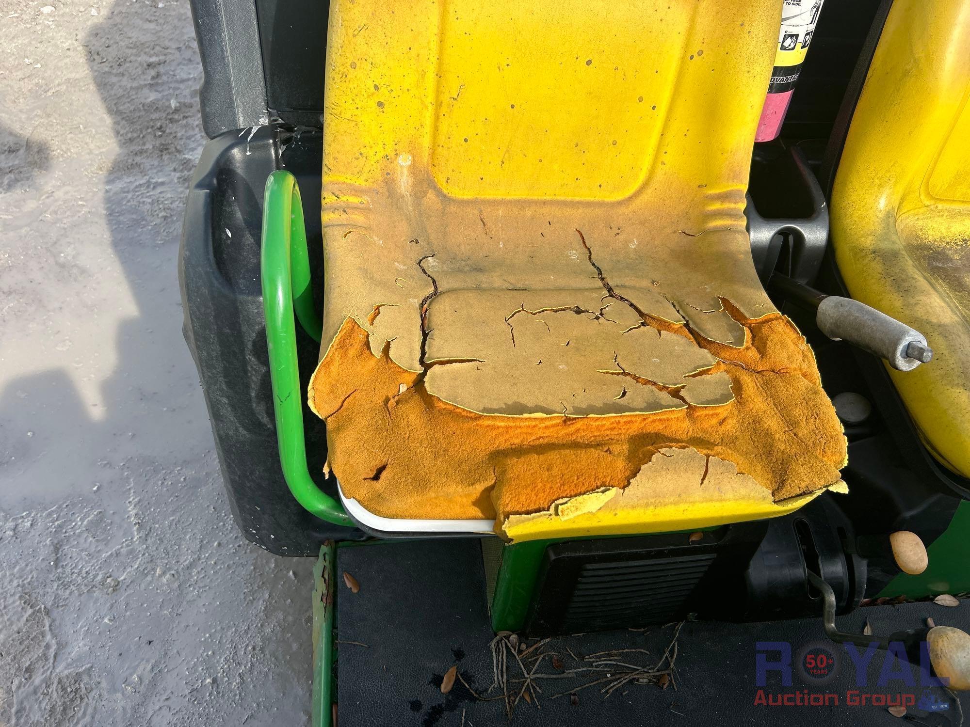 2013 John Deere TH Gator 6x4 Utility Cart