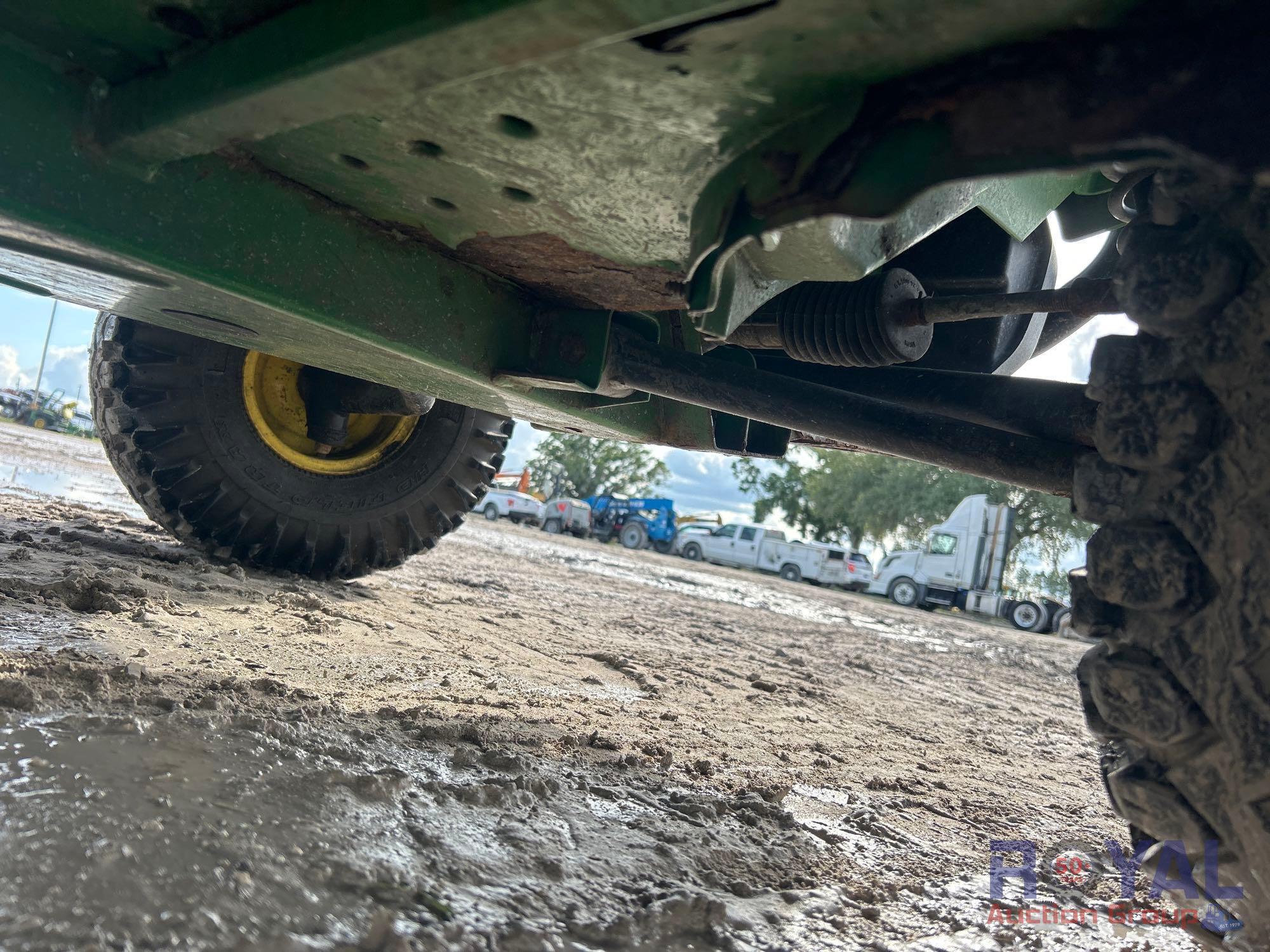 2013 John Deere TH Gator 6x4 Utility Cart