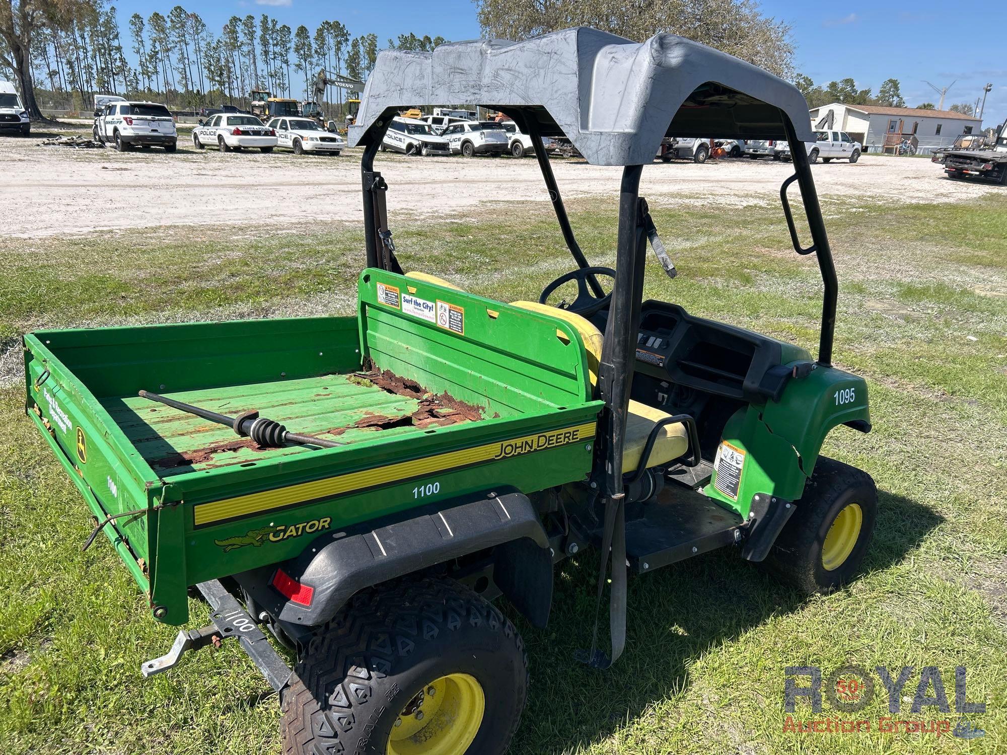 2016 John Deere HPX 4x4 Utility Cart