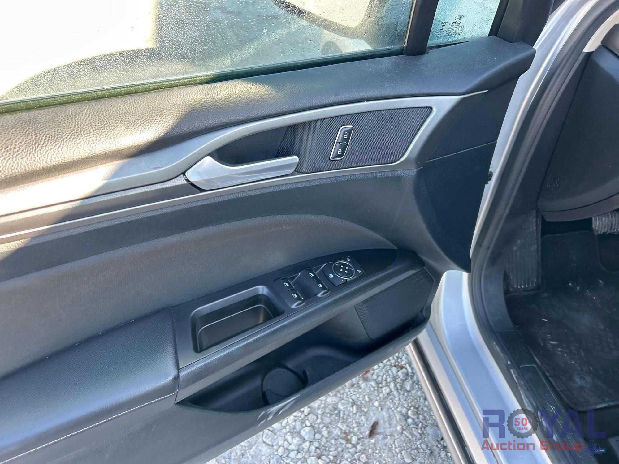 2017 Ford Fusion Sedan
