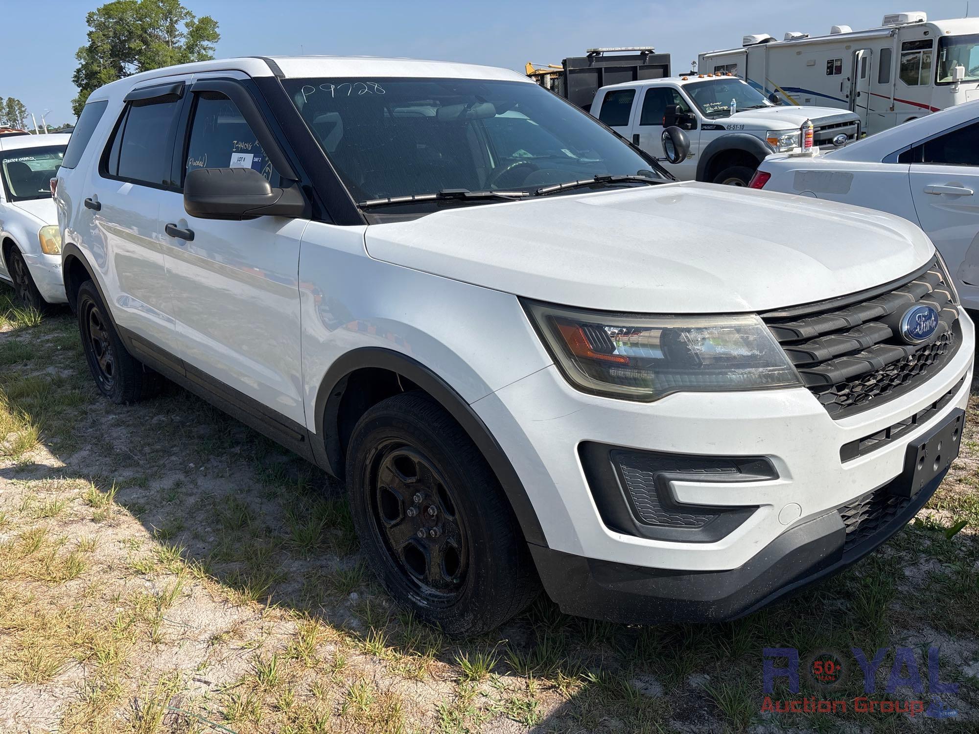 2017 Ford Explorer AWD SUV