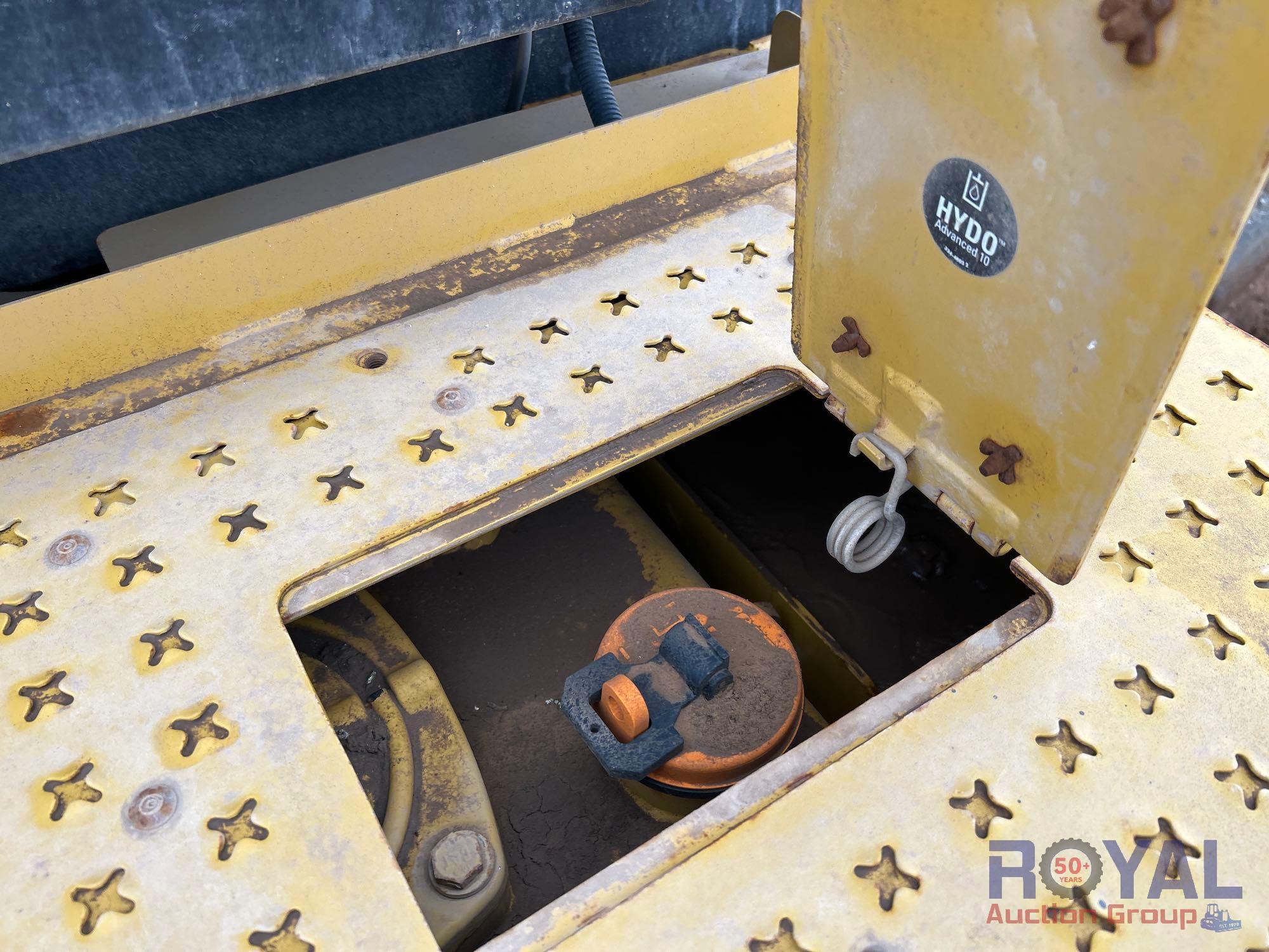 2019 Caterpillar 815K Articulated Compactor