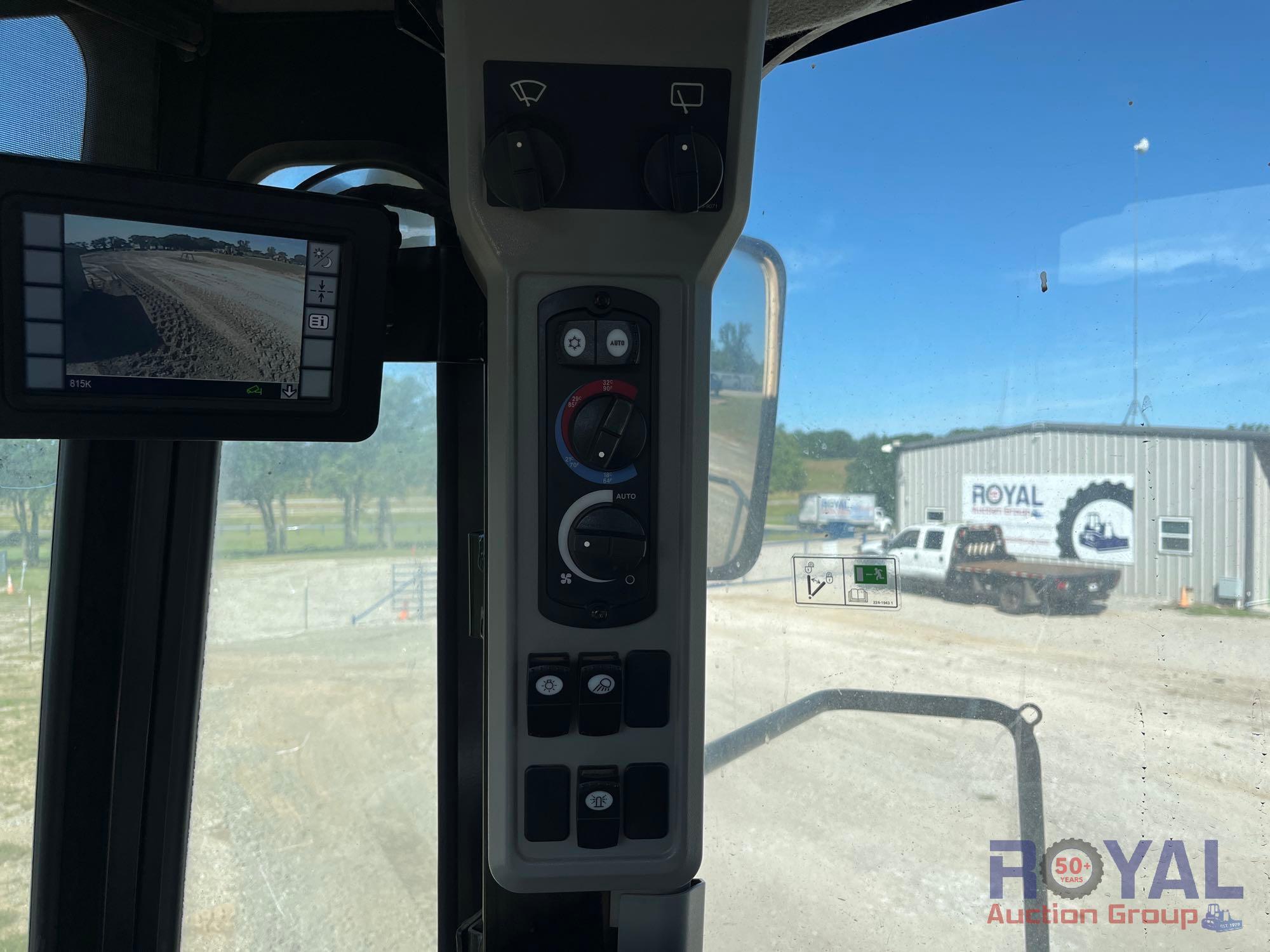 2019 Caterpillar 815K Articulated Compactor