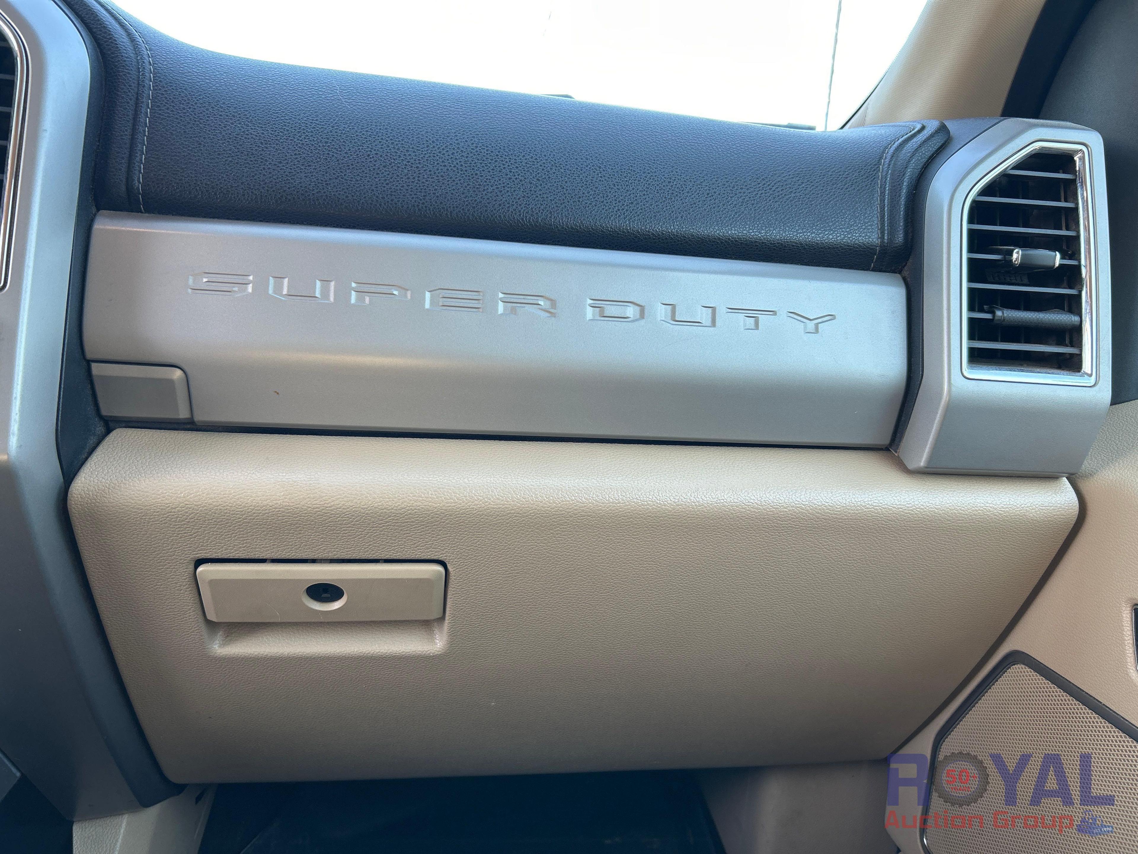 2018 Ford F-250 Lariat 4x4 Crew Cab Pickup Truck