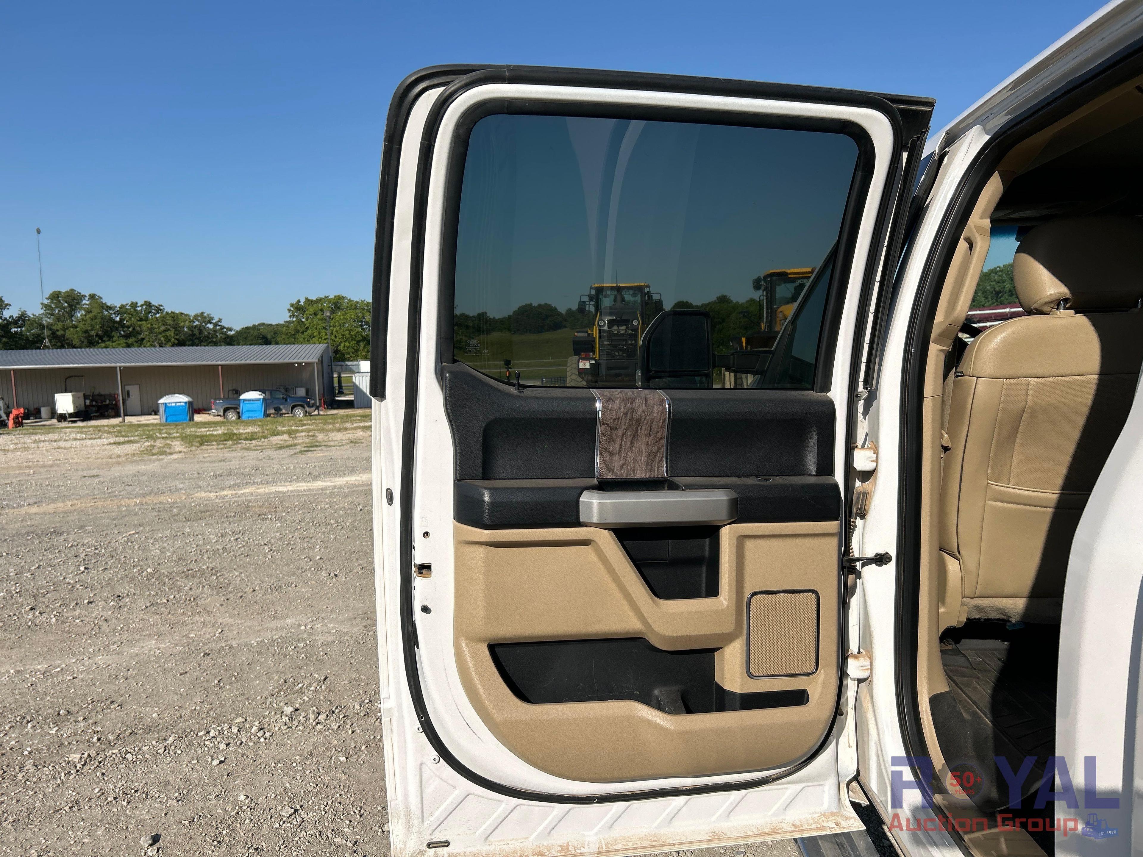 2018 Ford F-250 Lariat 4x4 Crew Cab Pickup Truck