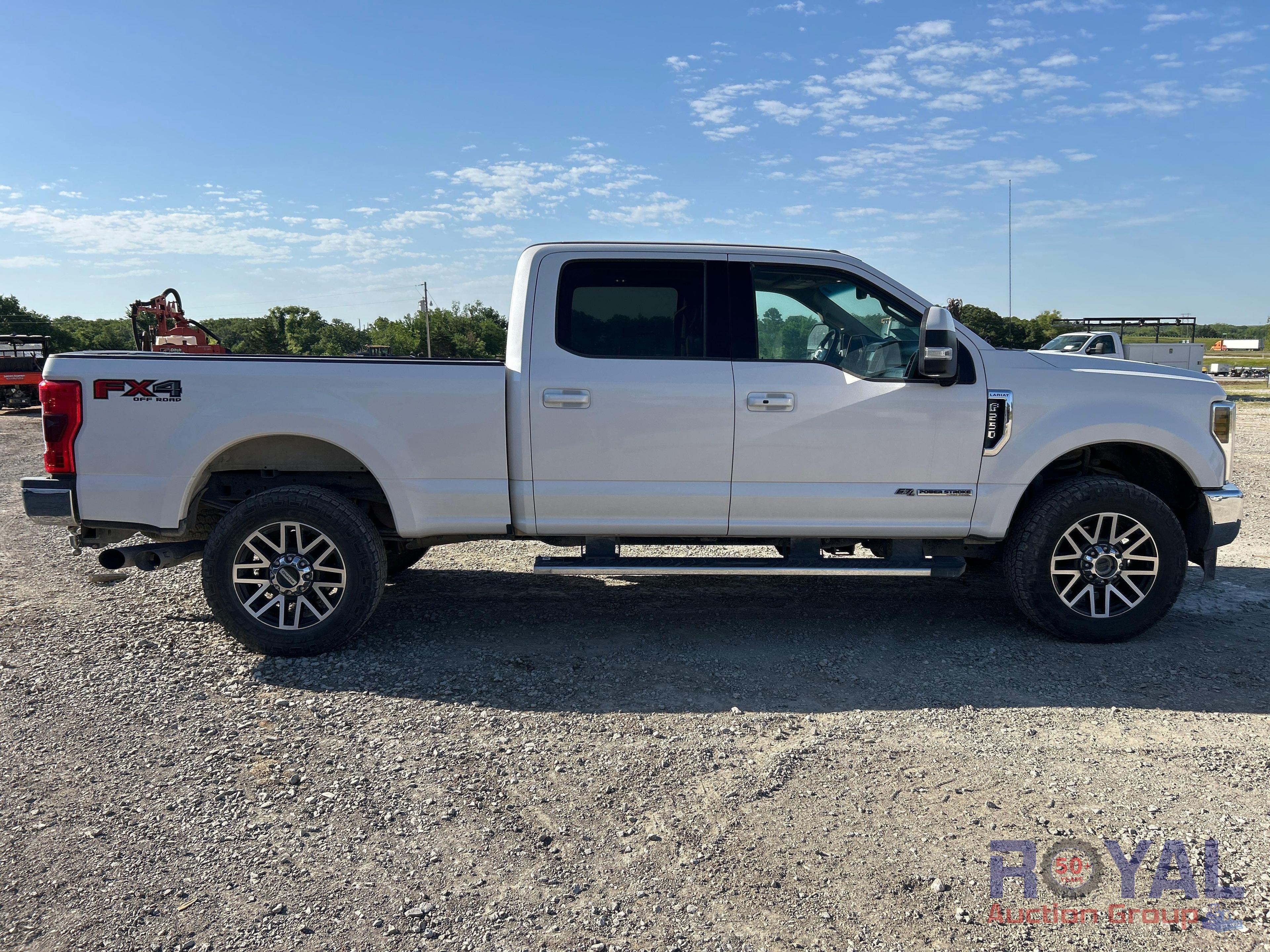 2018 Ford F-250 Lariat 4x4 Crew Cab Pickup Truck