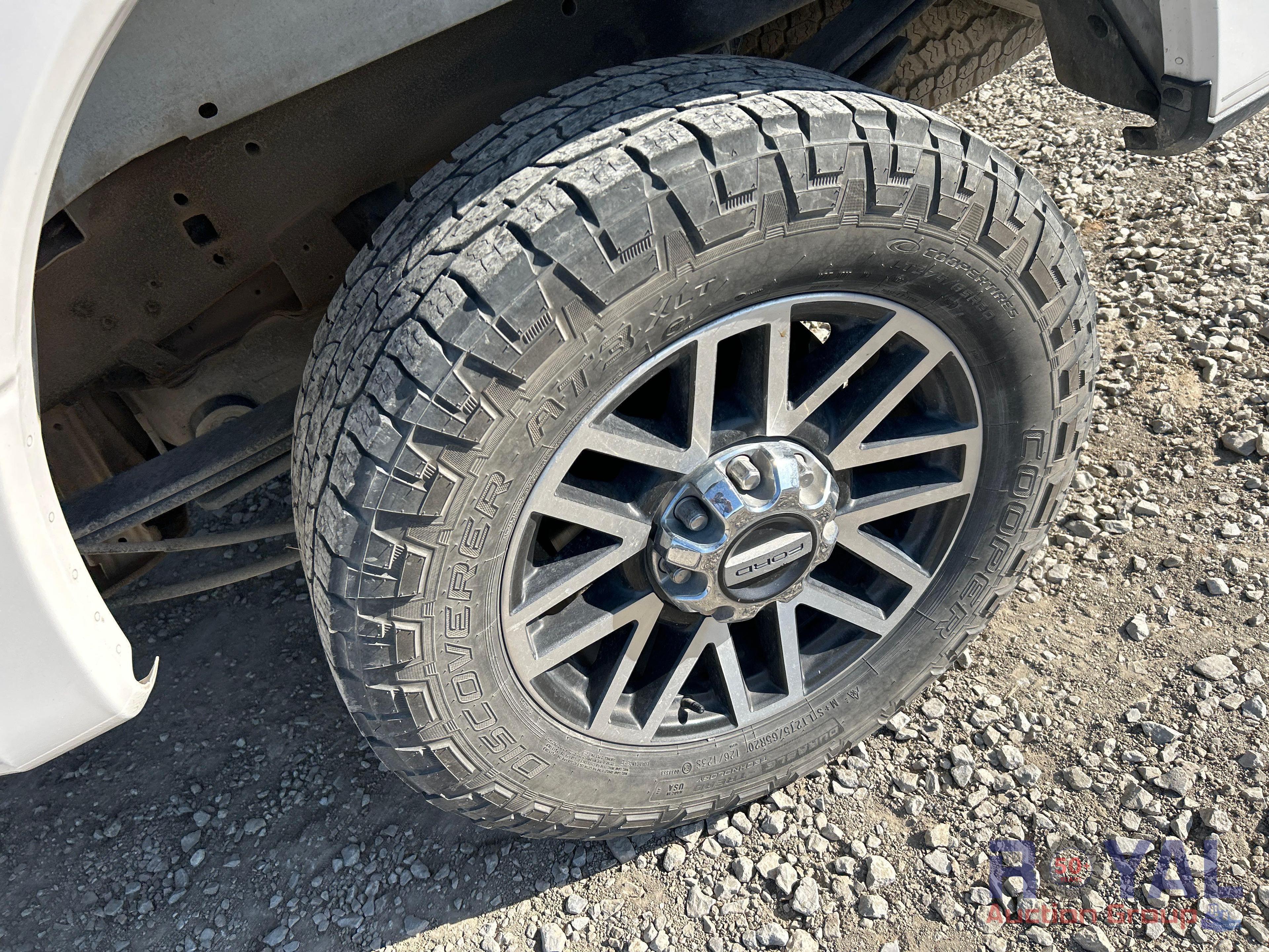 2018 Ford F-250 Lariat 4x4 Crew Cab Pickup Truck